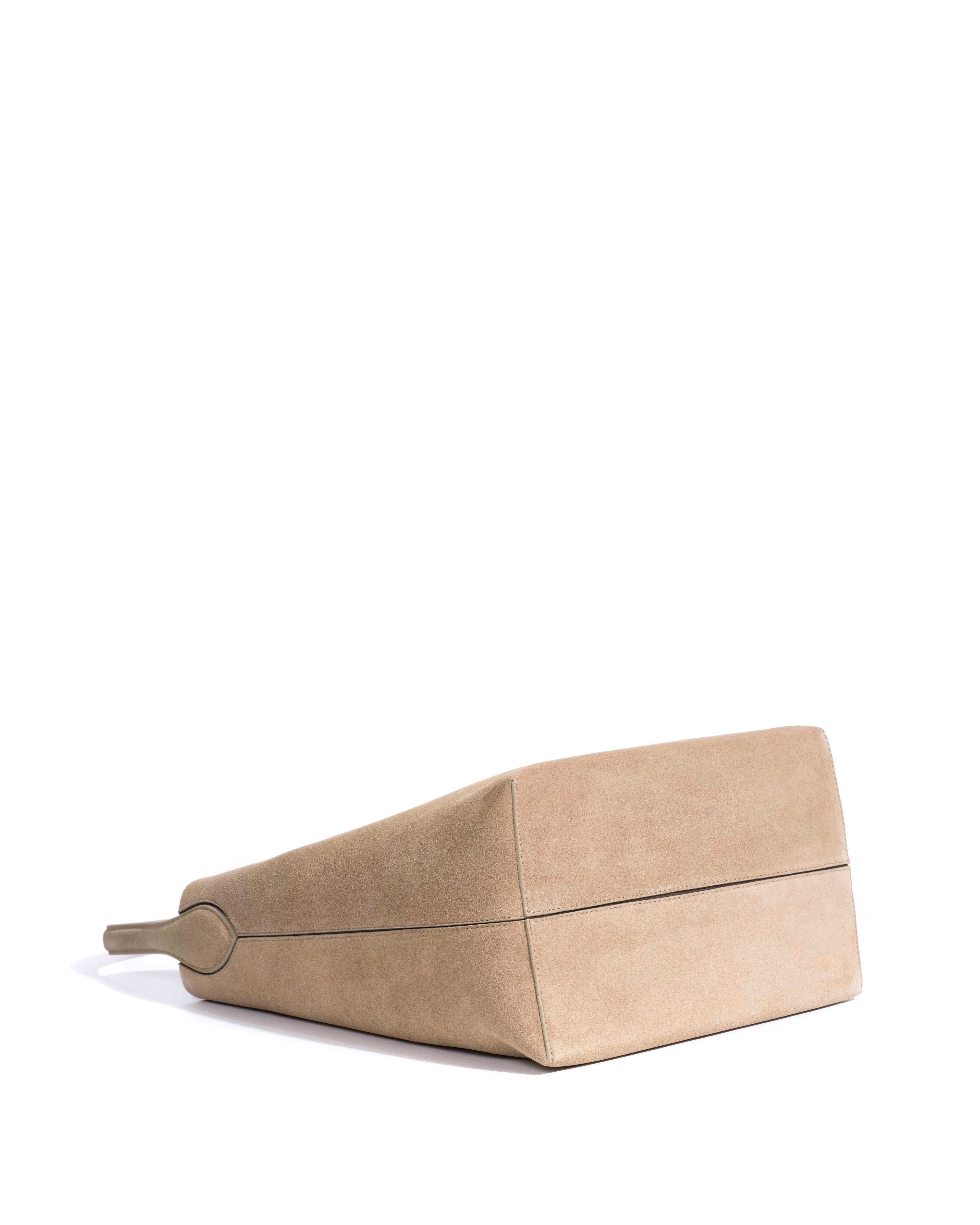 Versa everyday bag Calf suede Mushroom