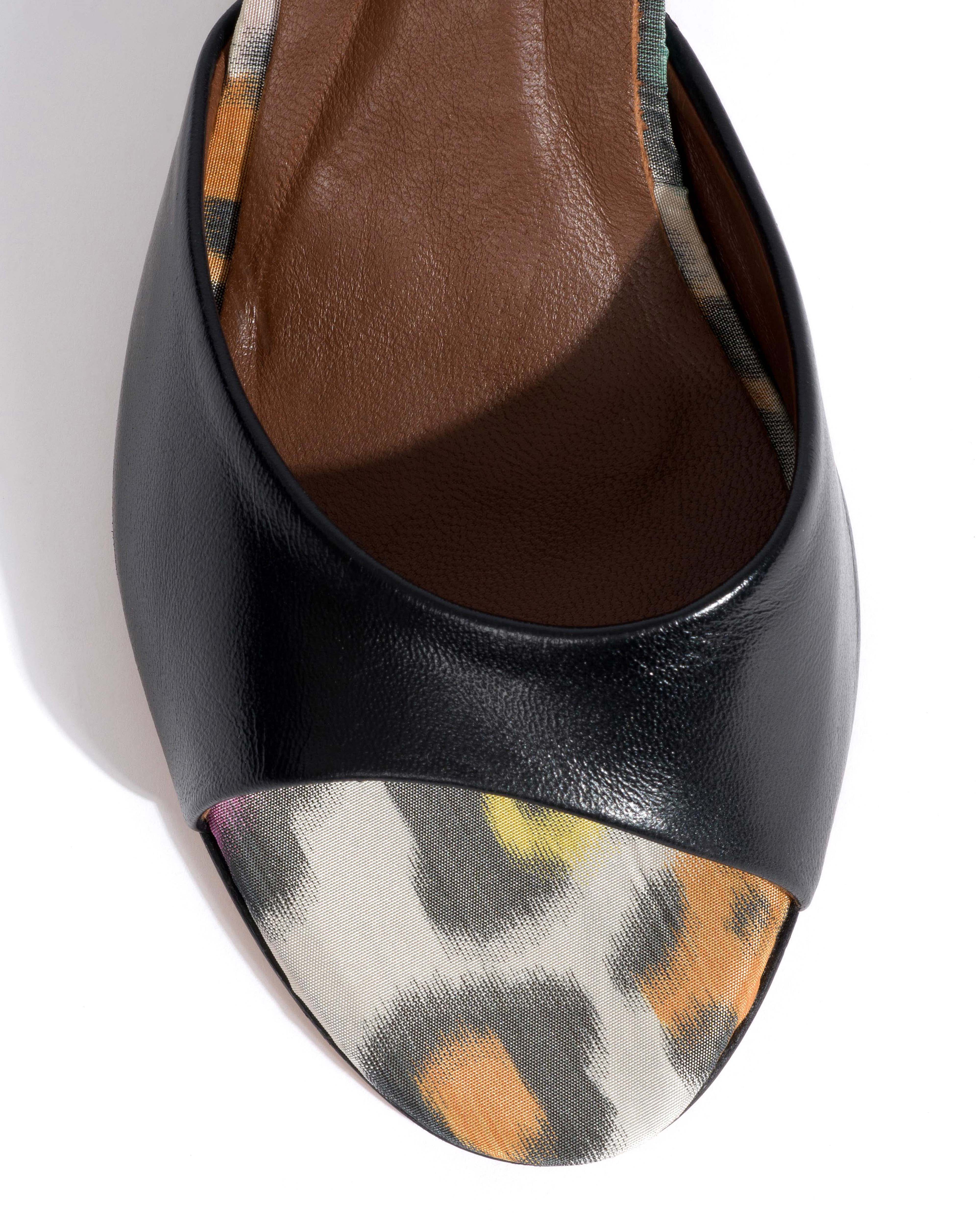 Gwen 75 wedge Shiny lamb & satin print Black & multicolor leopard