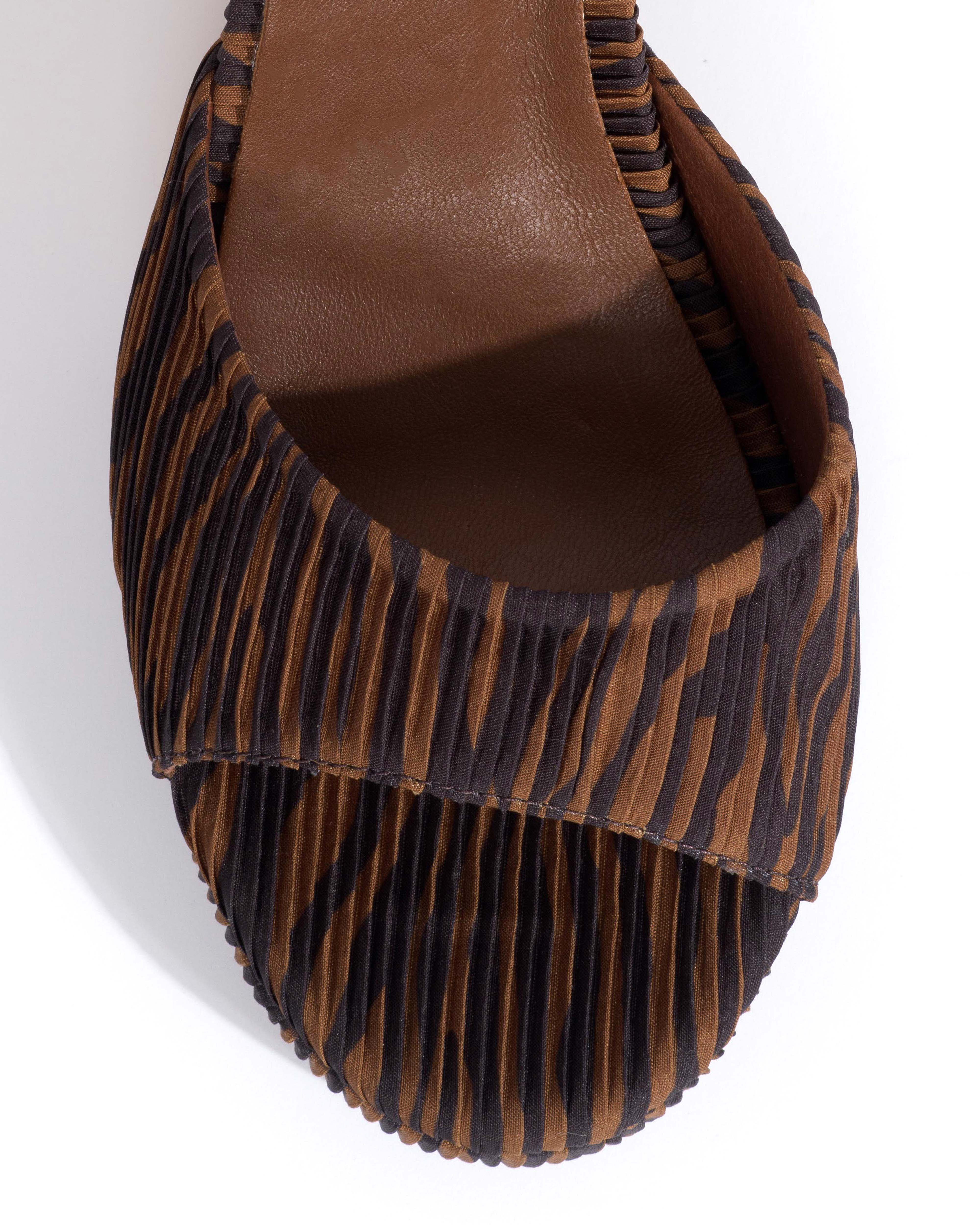 Jolie 85 platform Pleated zebra Chocolate shades