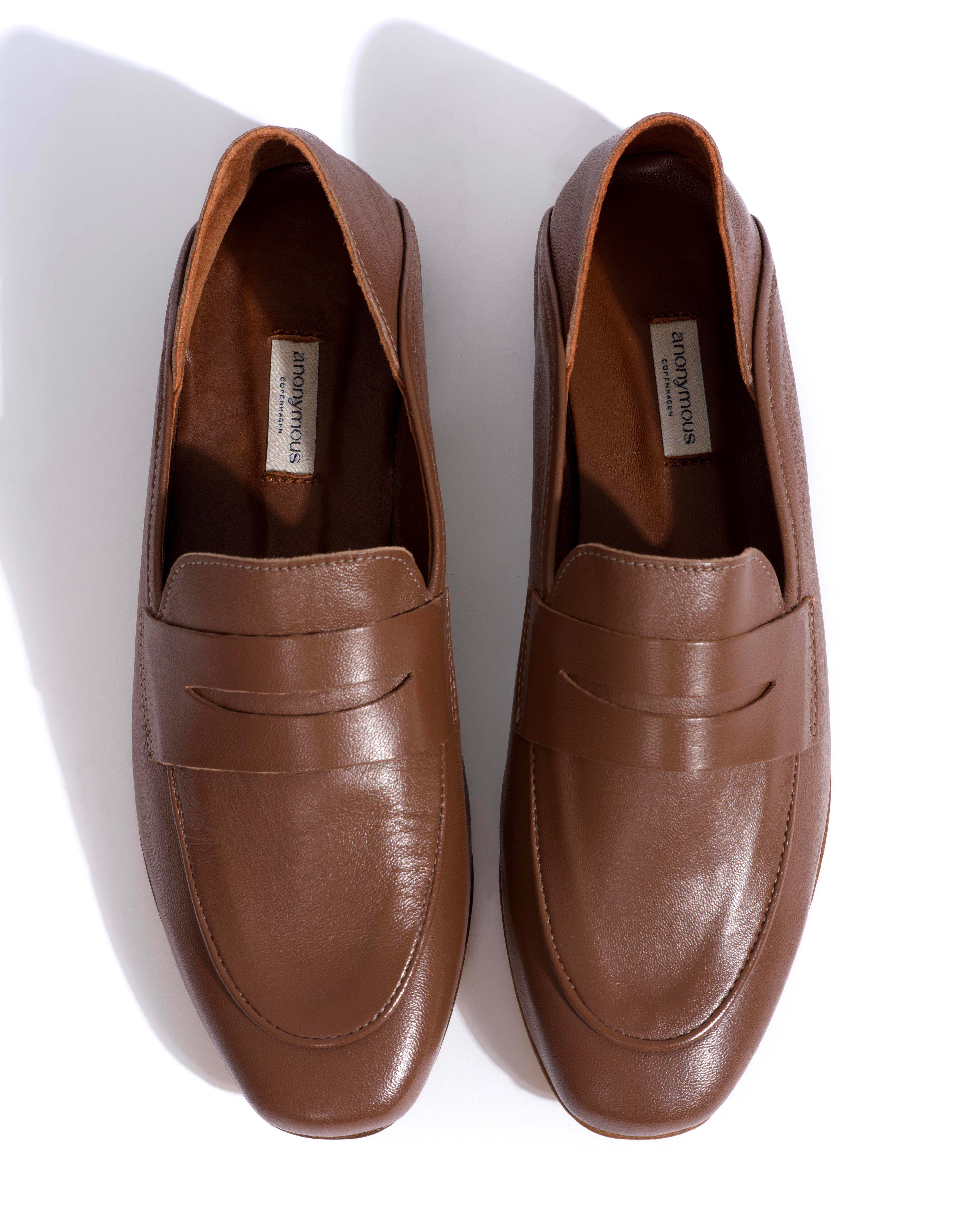 Lindsay Shiny lamb Chocolate