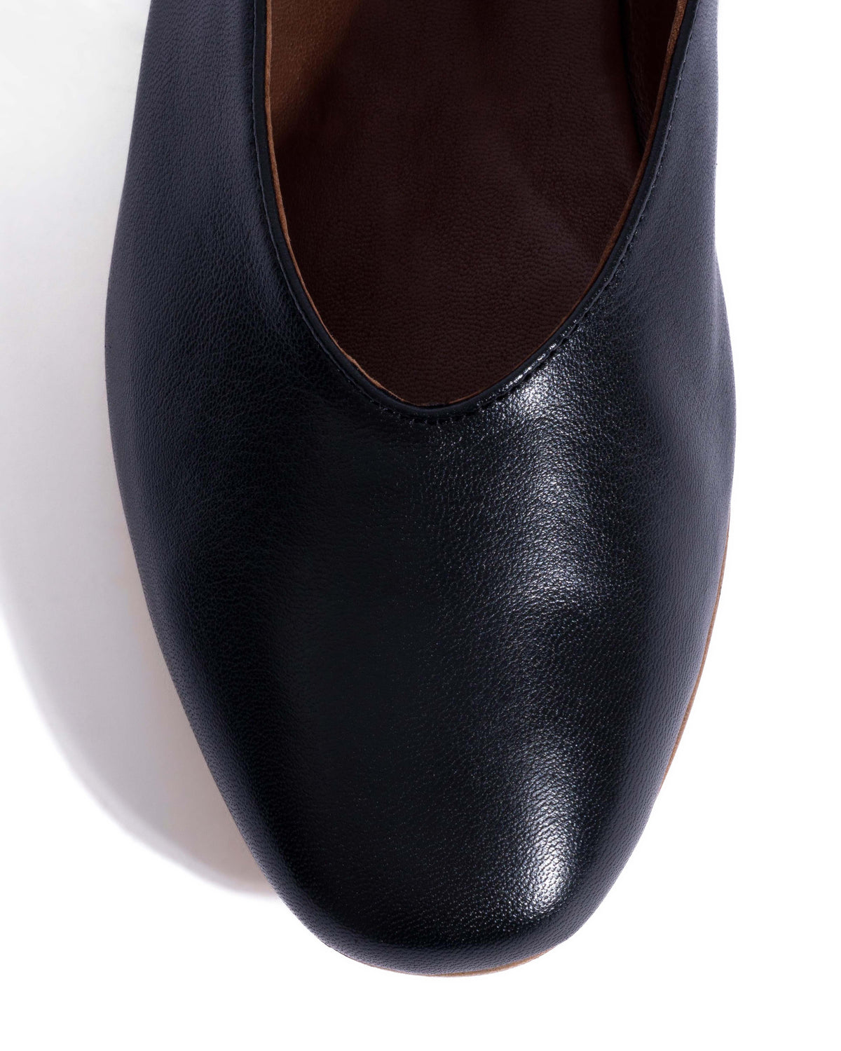 Silja 10 Shiny lamb Black
