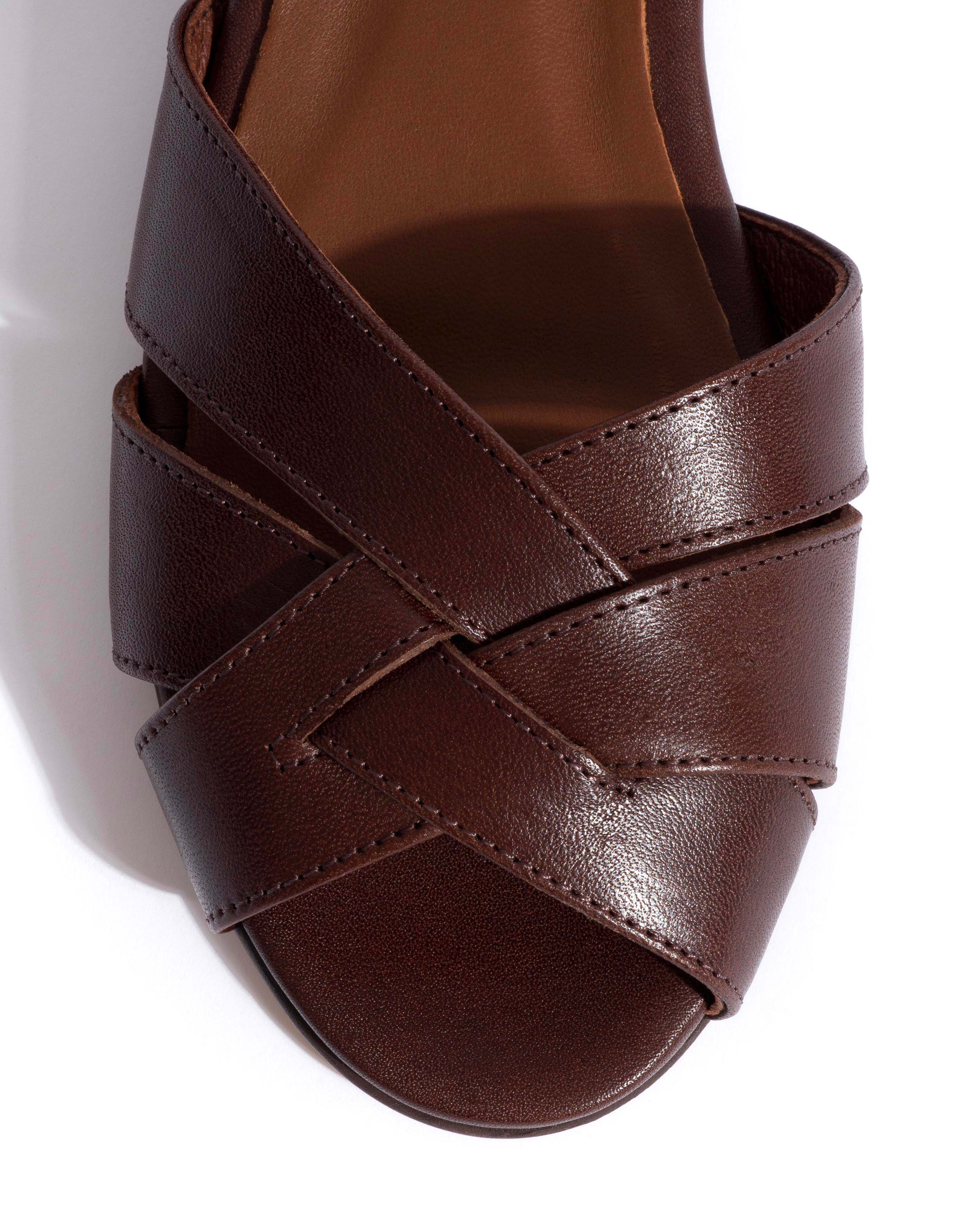 Sanni 20 Vegetal soft calf Coffee brown