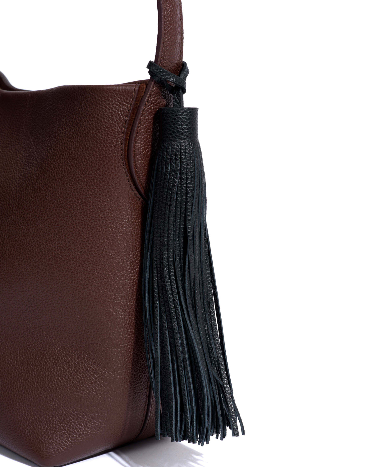 Langley fringe keyring Pebbled soft calf Black