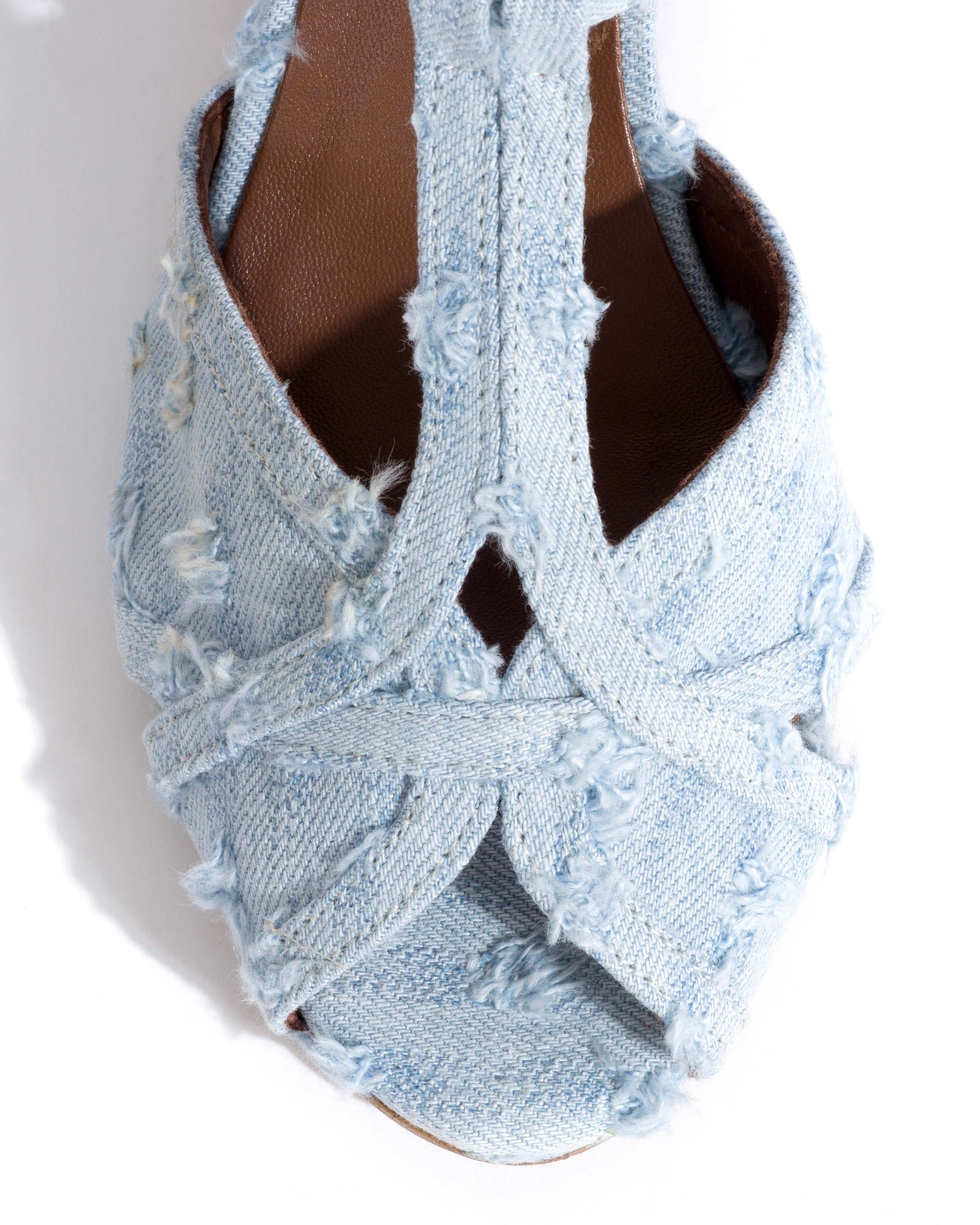 Therese 55 block Denim Distressed washed blue