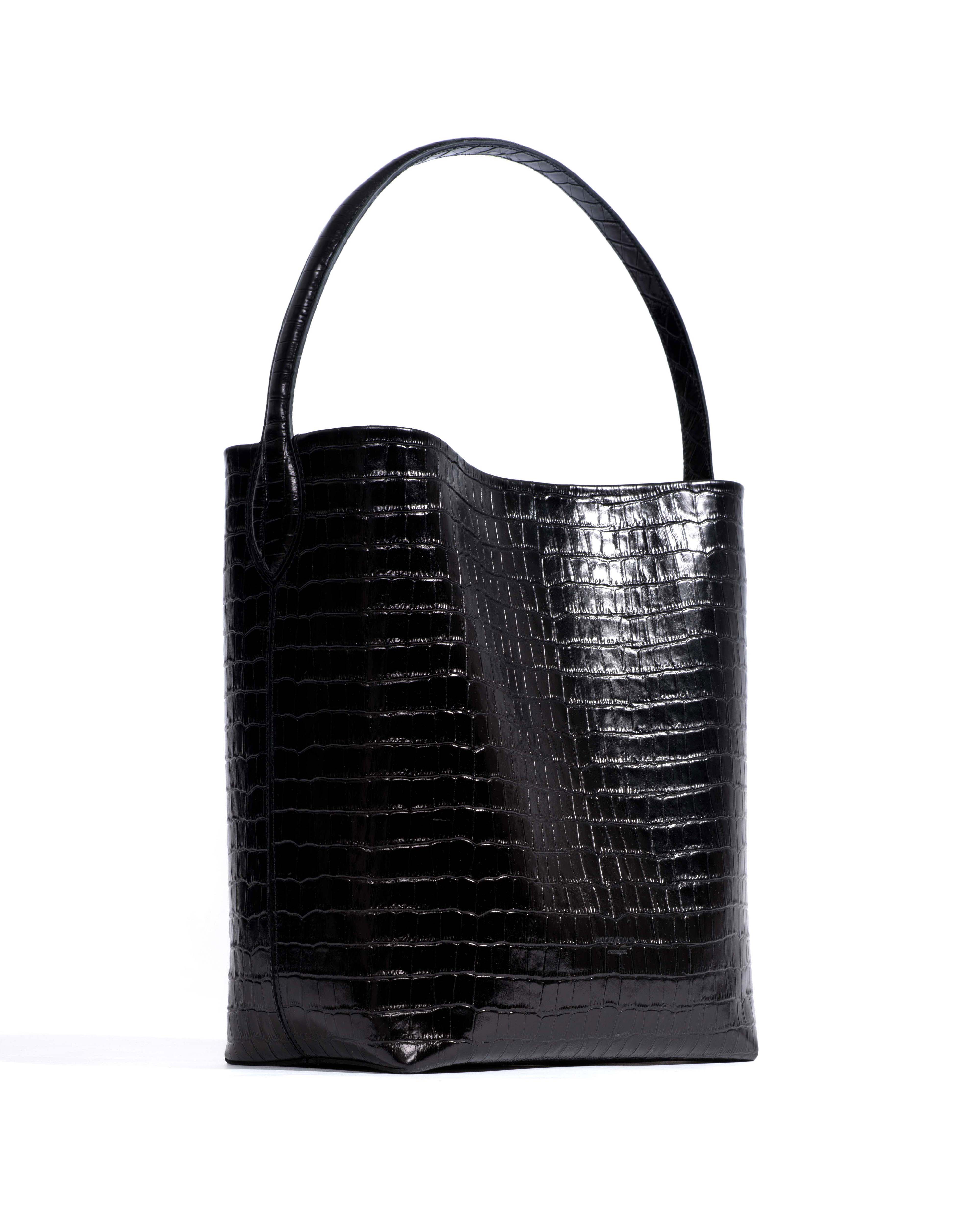 Versa everyday bag Polished croco calf Black