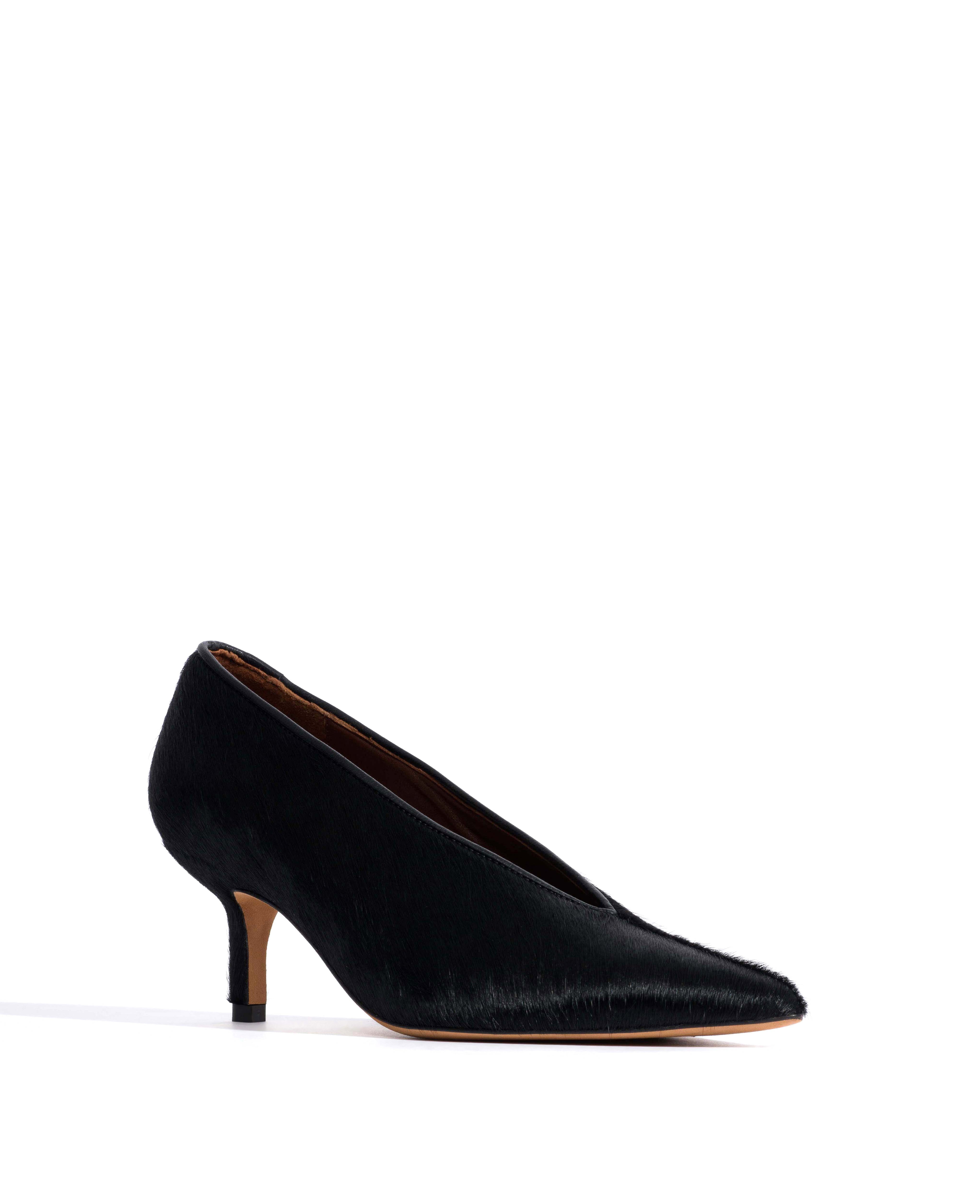 Phia 55 pin Calf hair Black