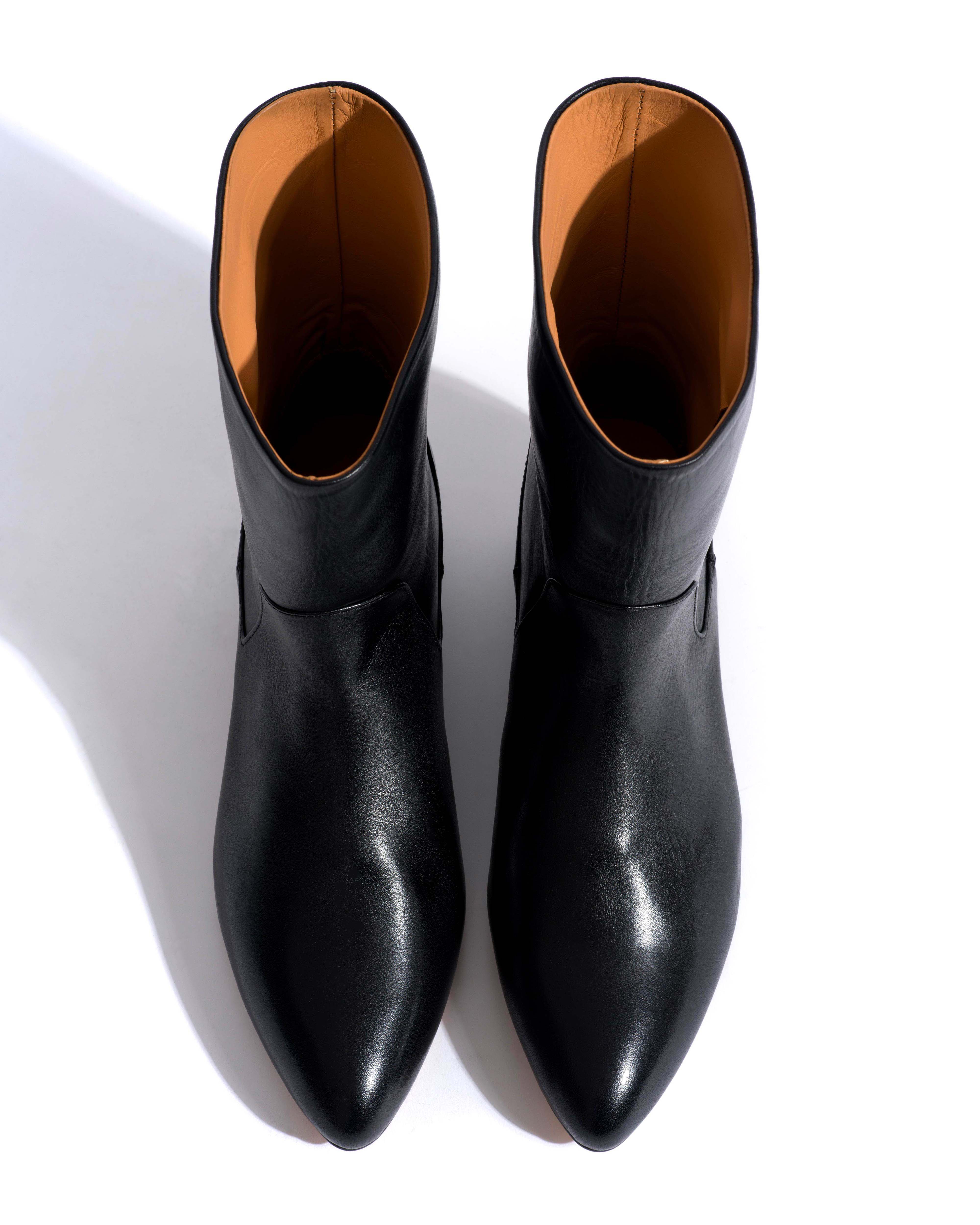 Vanni 20 Soft calf Black