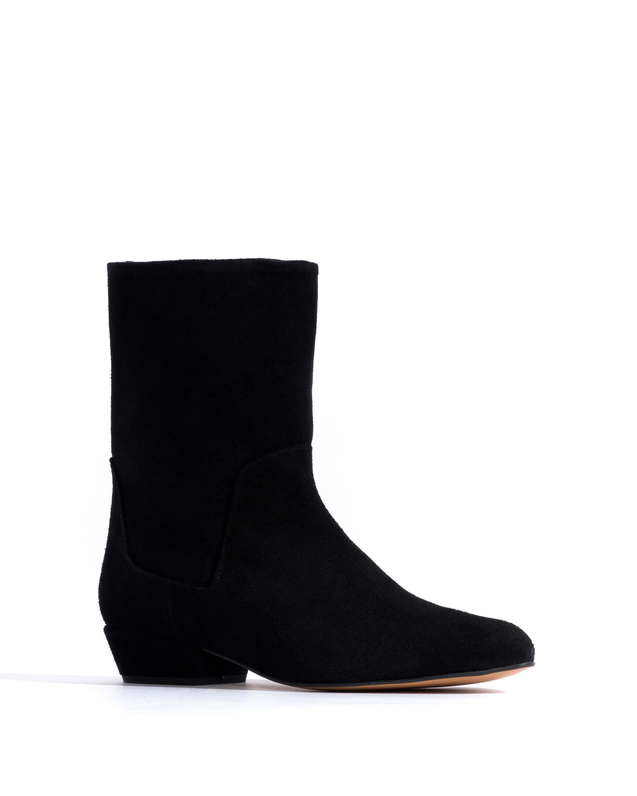 Vanni 20 Calf suede Black