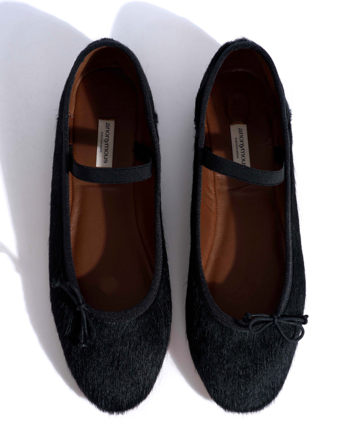 Rhina Calf hair Black