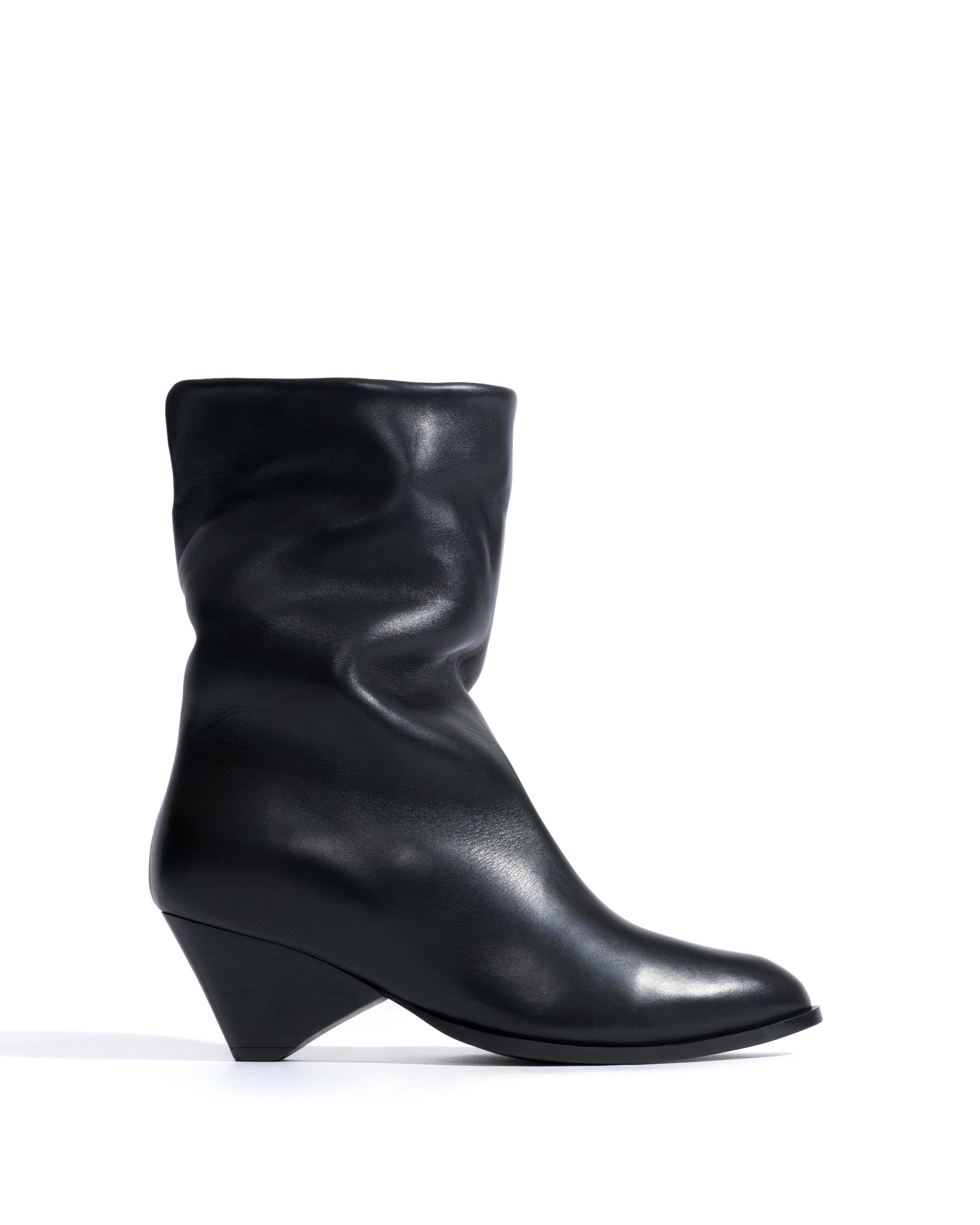 Vully 50 triangle lamb shearling Soft calf Black