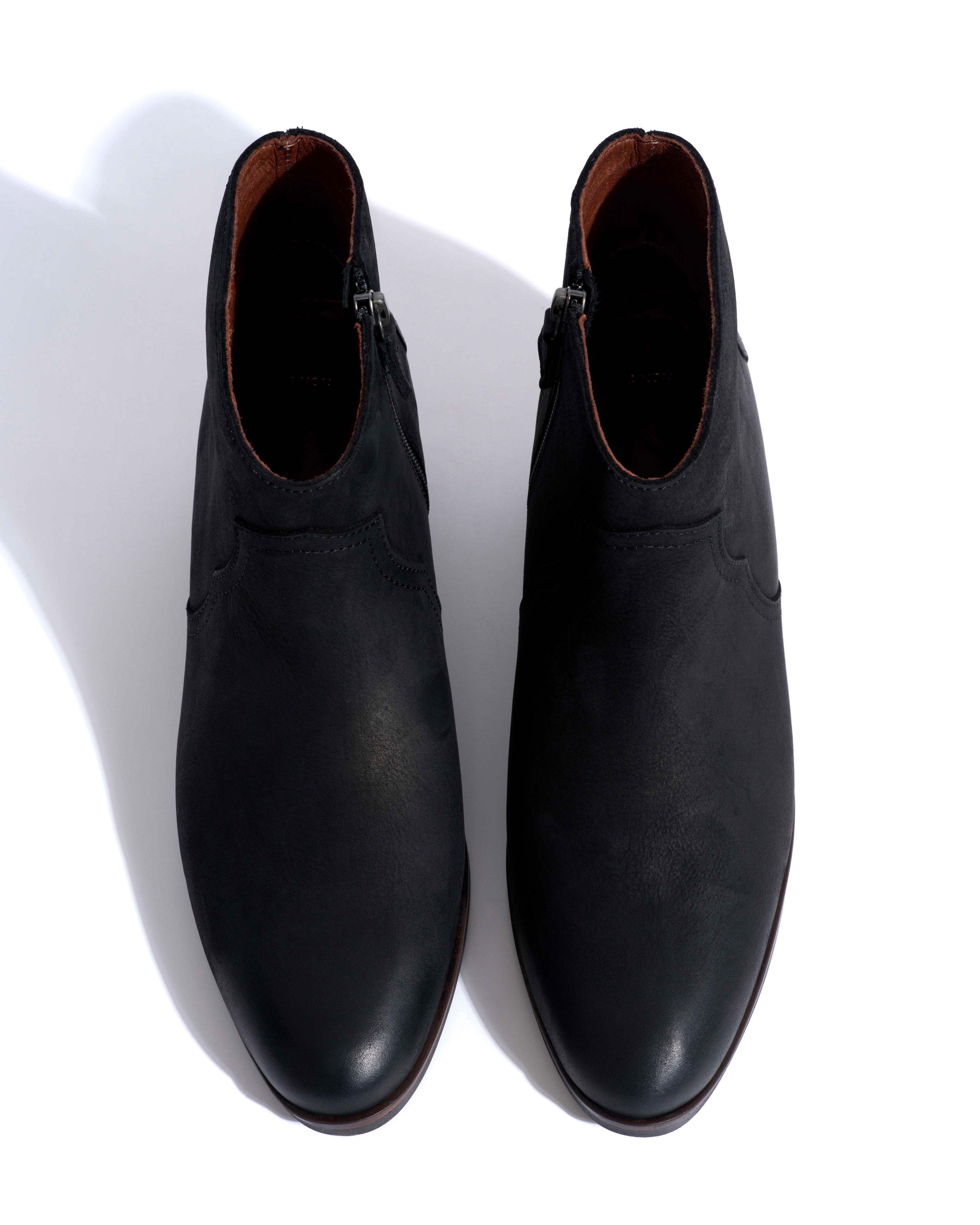 Fiona 35 Soft nubuck calf Black