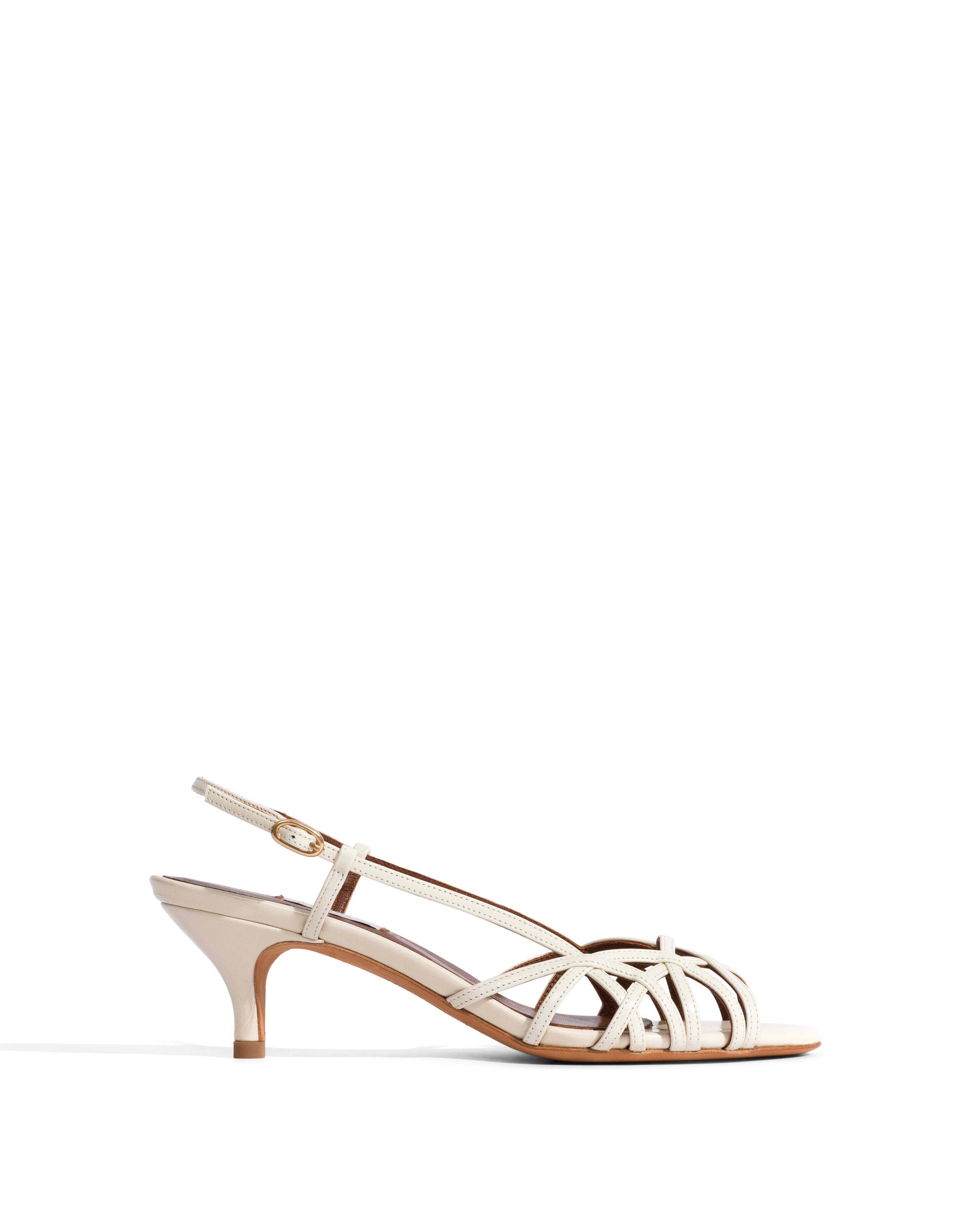 Scarlett 50 kitten Crinkled polished goat White sand - Anonymous Copenhagen Heels