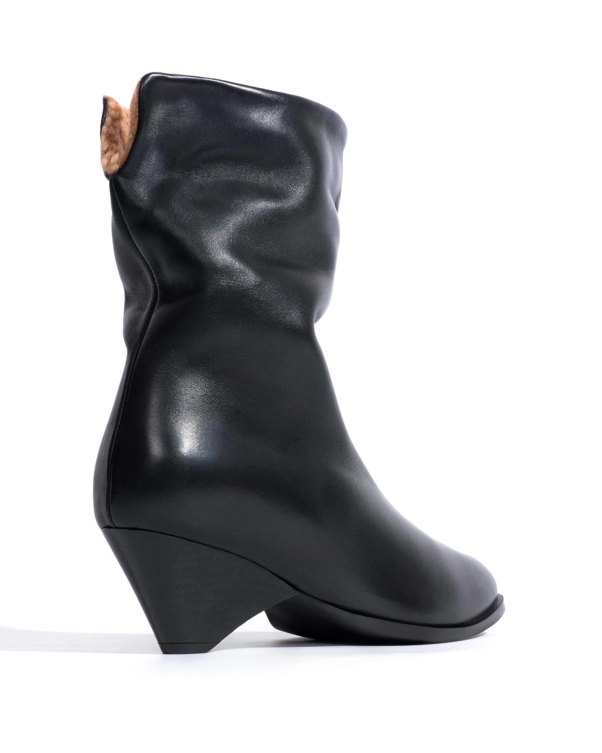 Vully 50 triangle lamb shearling Soft calf Black