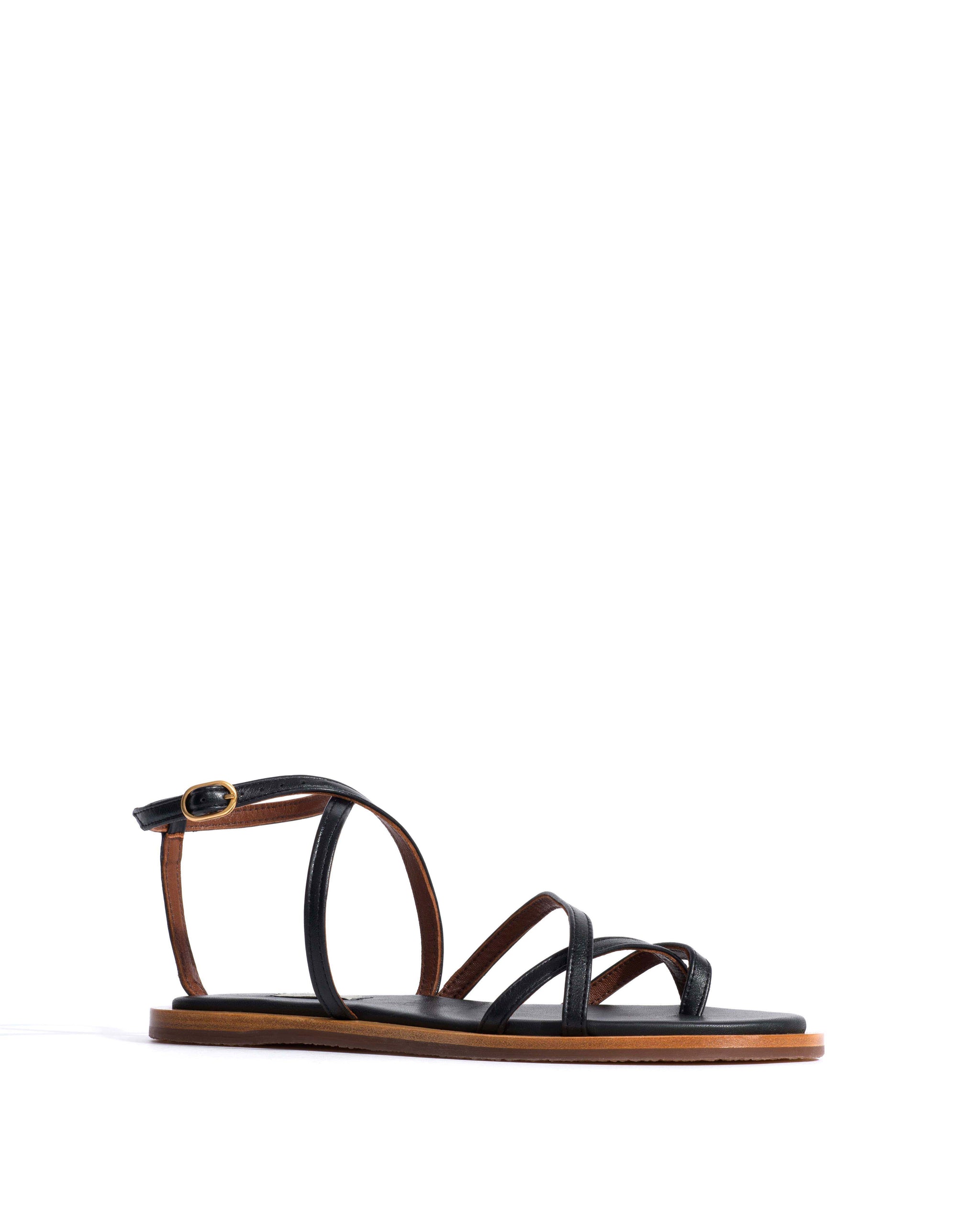 Isah 10 Shiny lamb Black