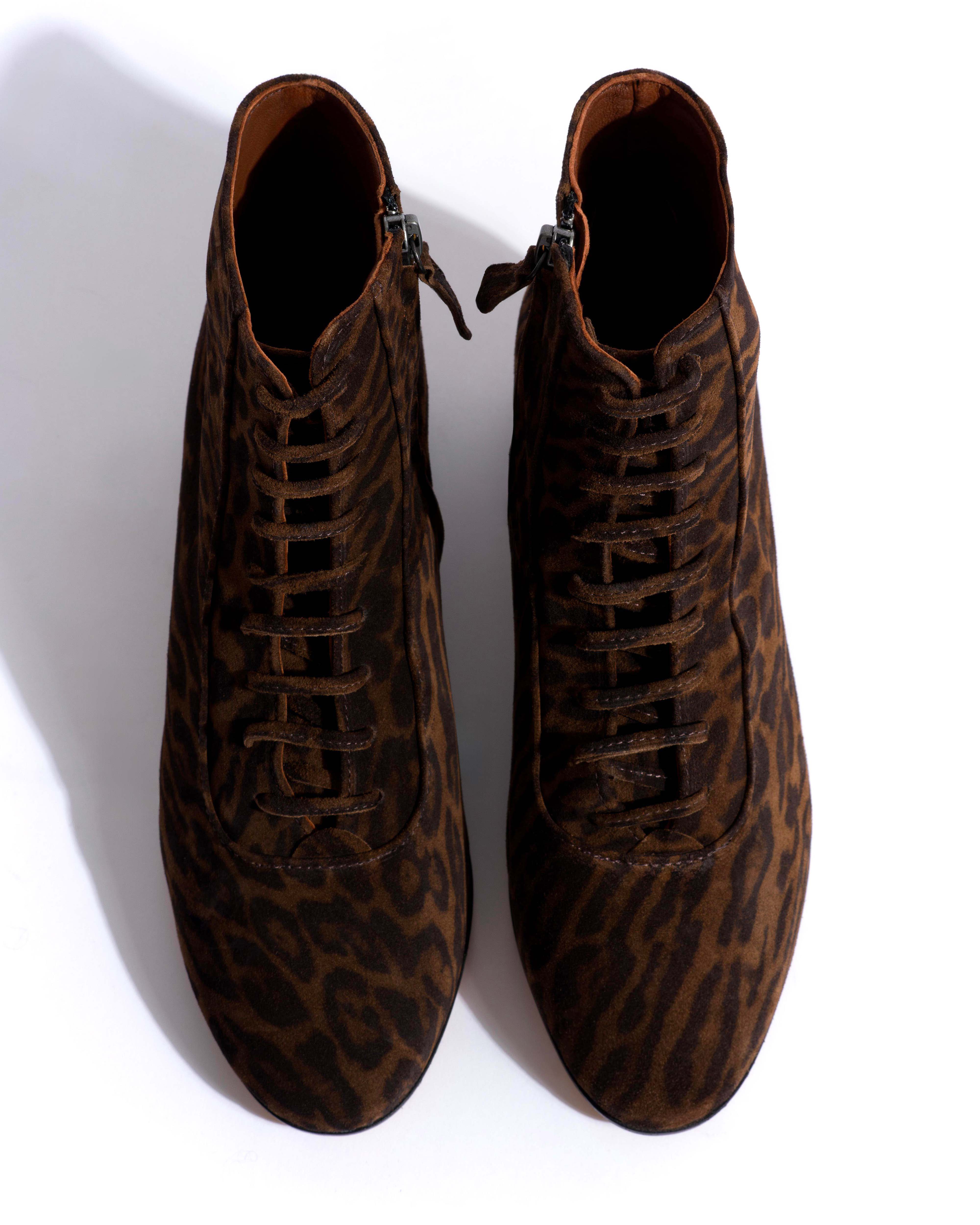 Janie 40 Calf suede print Jaguar