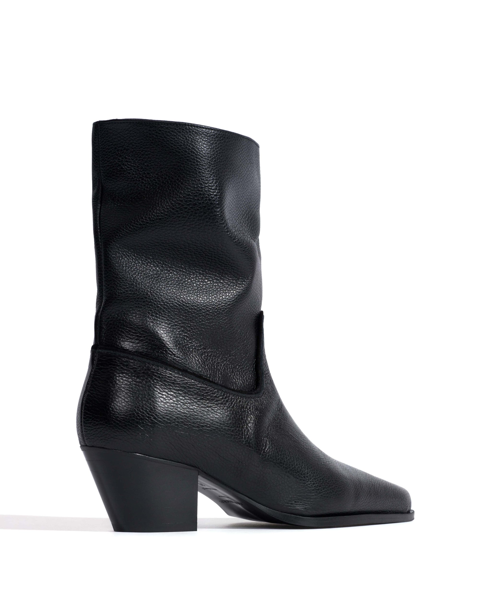 Phanta 50 Natural grain soft calf Black