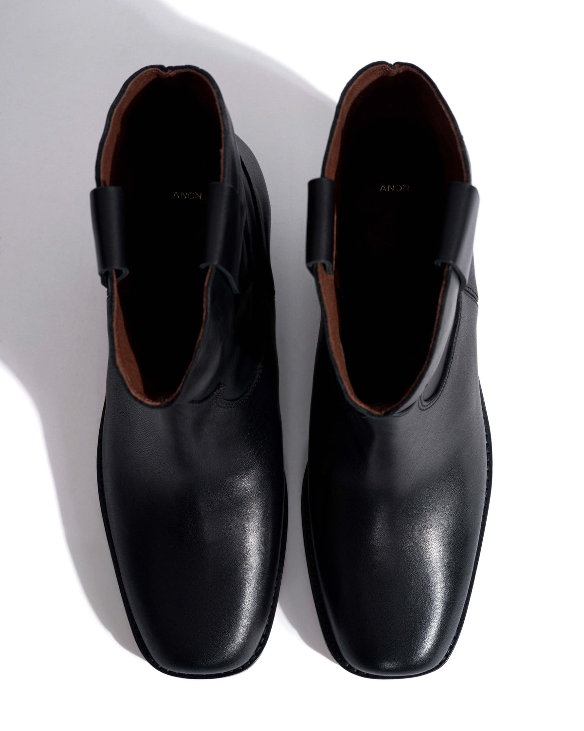 Mandall Soft calf Black