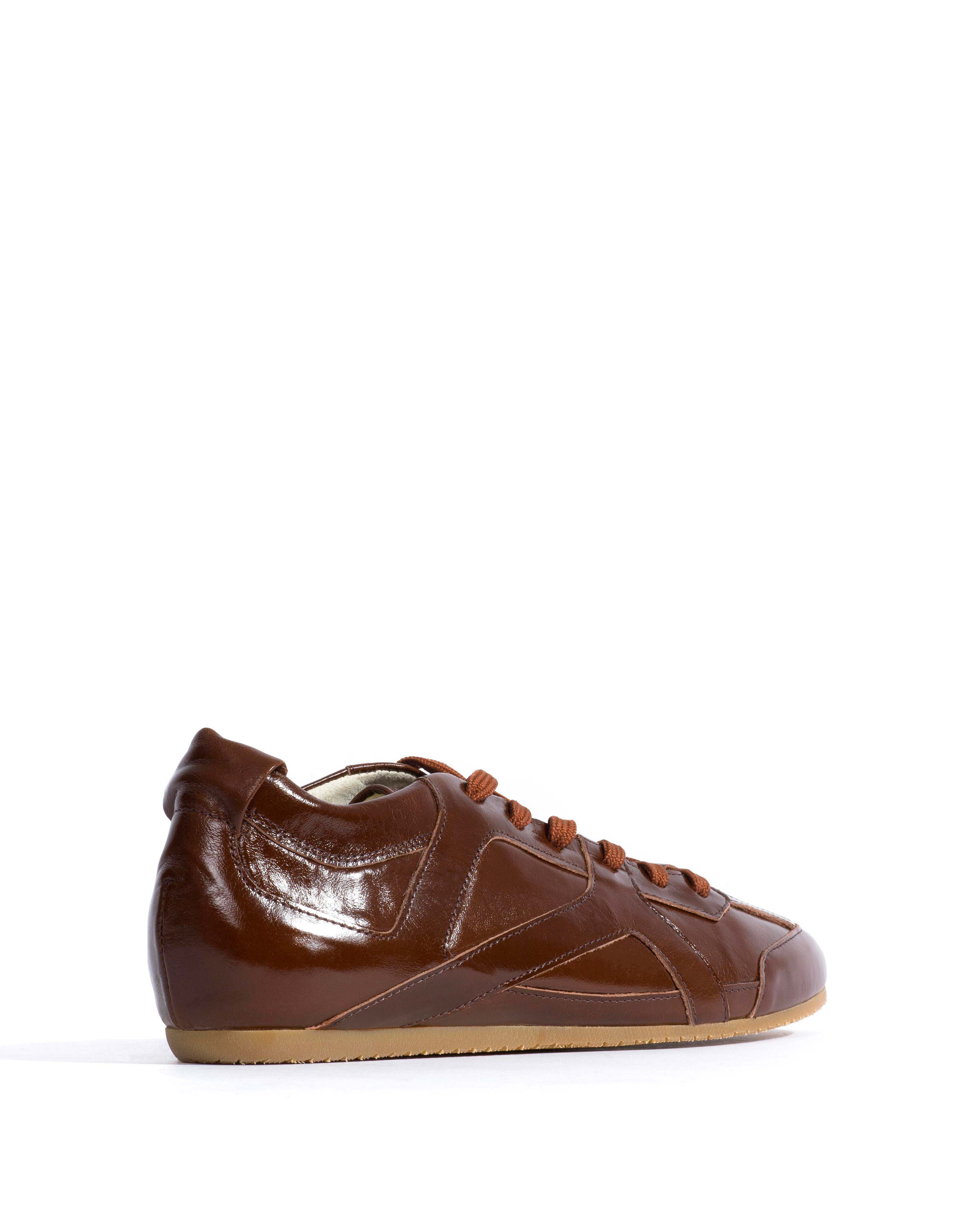 Sneakerina Crinkled polished goat Caramel brown