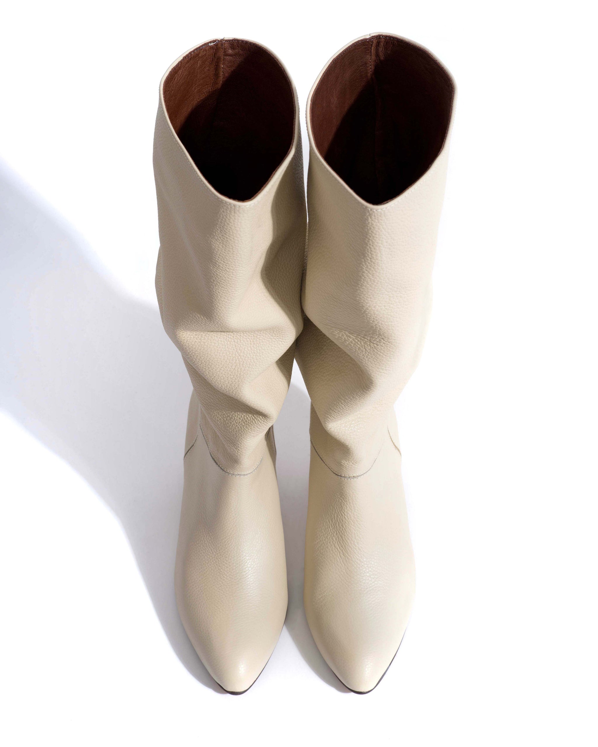 Jasmina 50 stiletto Pebbled soft calf & suede leather White sand