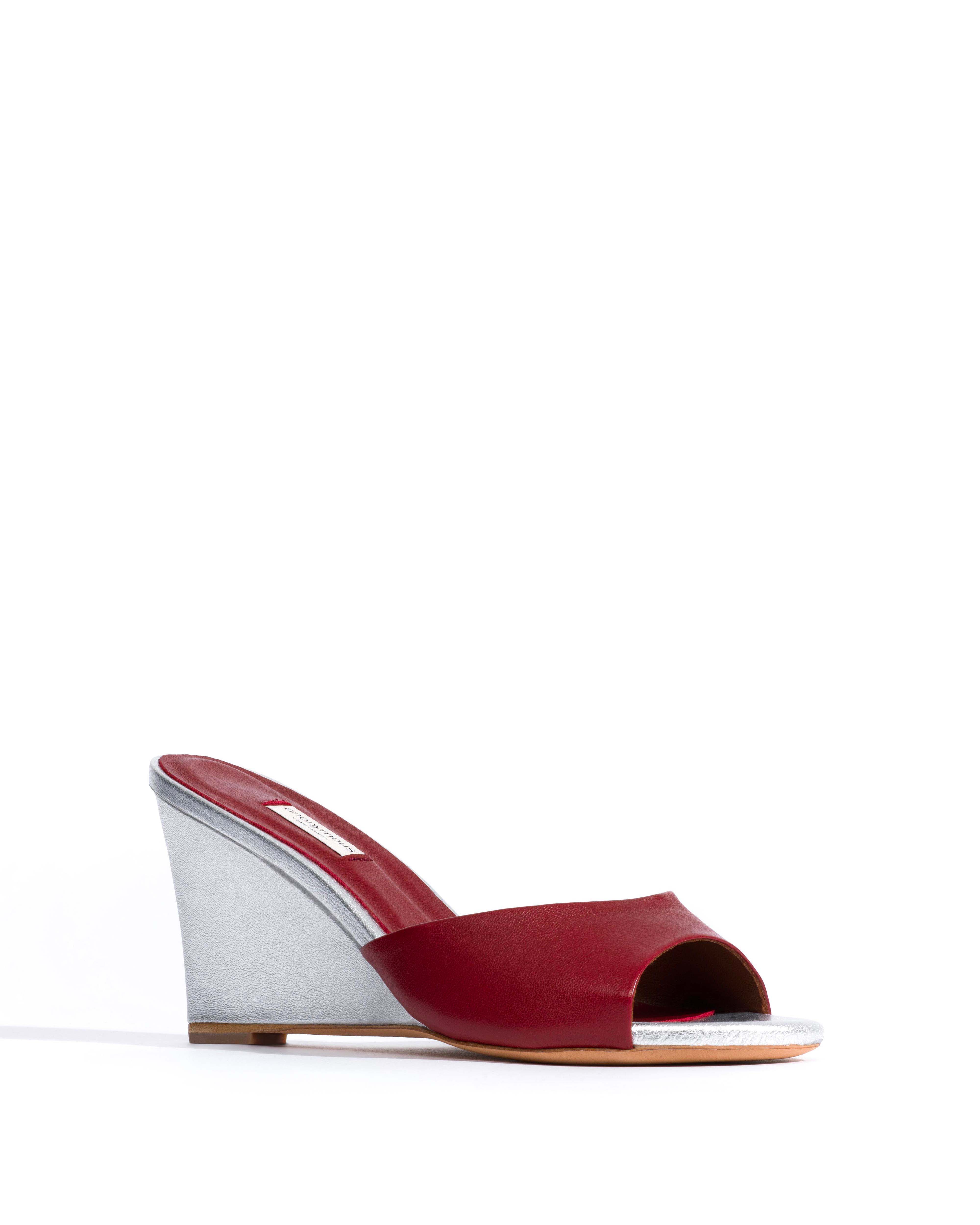 Gwen 75 wedge Shiny lamb & metallic goat Pomegranate & silver