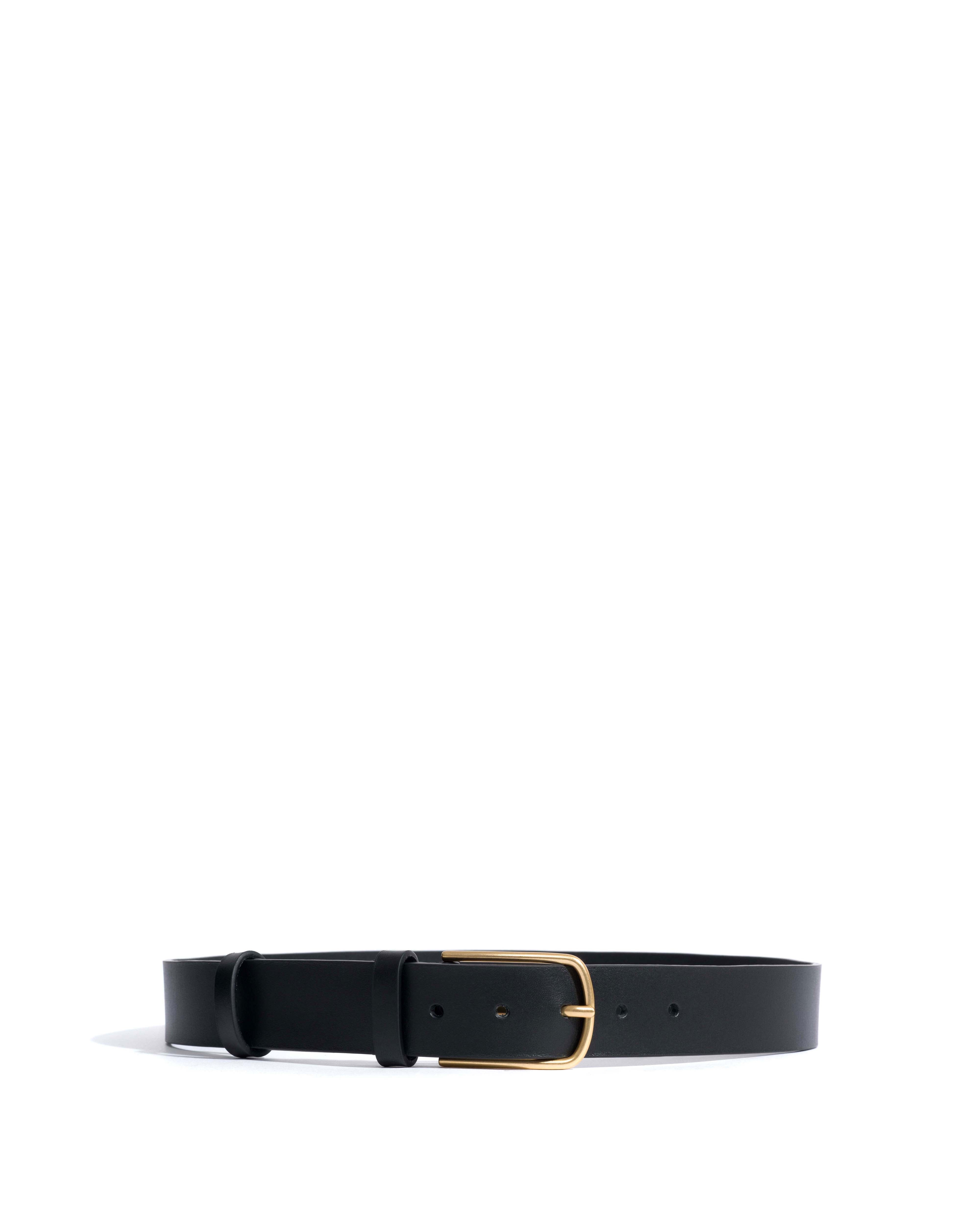 Whane simple unisex leather belt Vegetal soft calf & metal Black & gold buckle