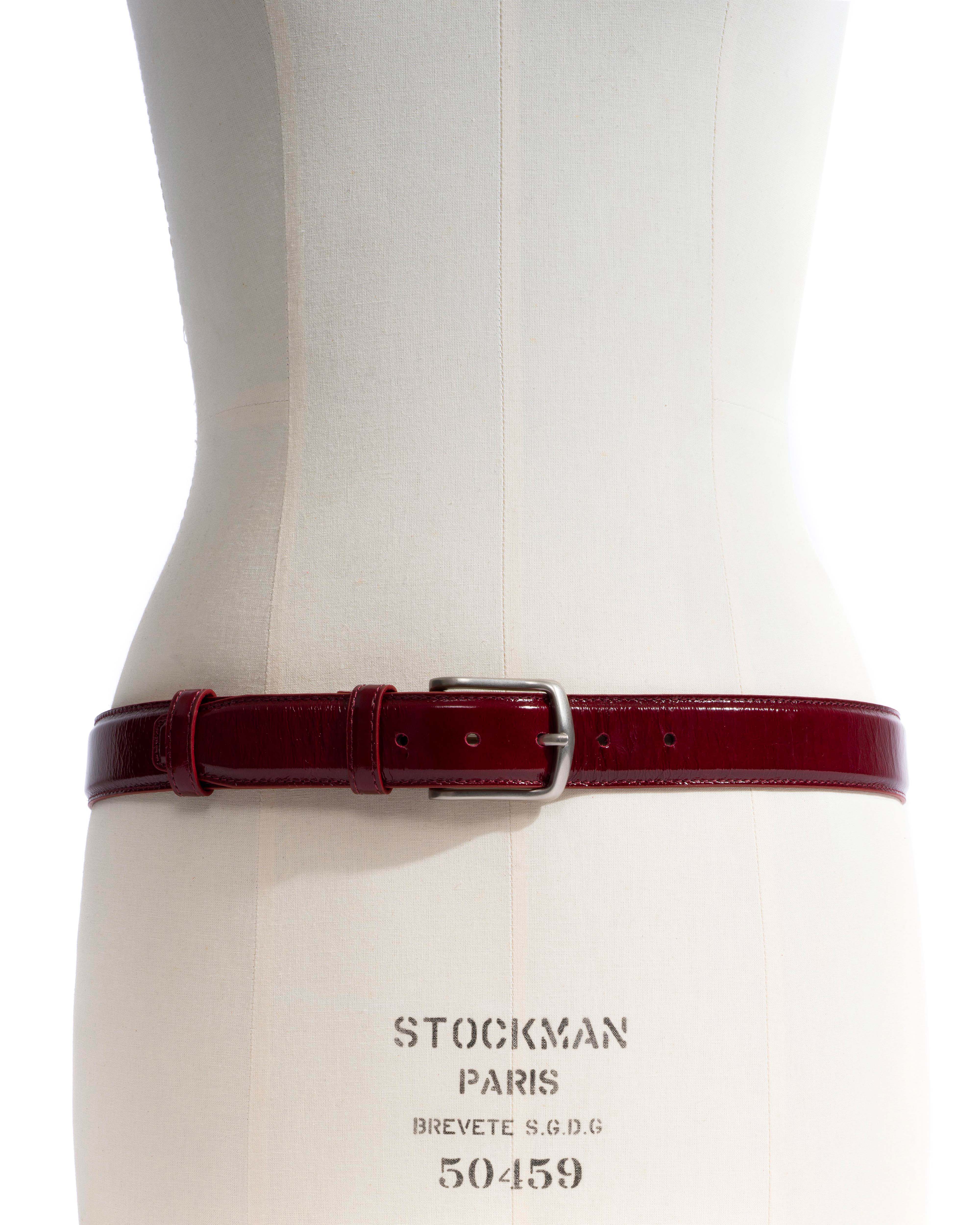 Quinn classic unisex leather belt Crinkled polished goat & metal Pomegranate & silver buckle