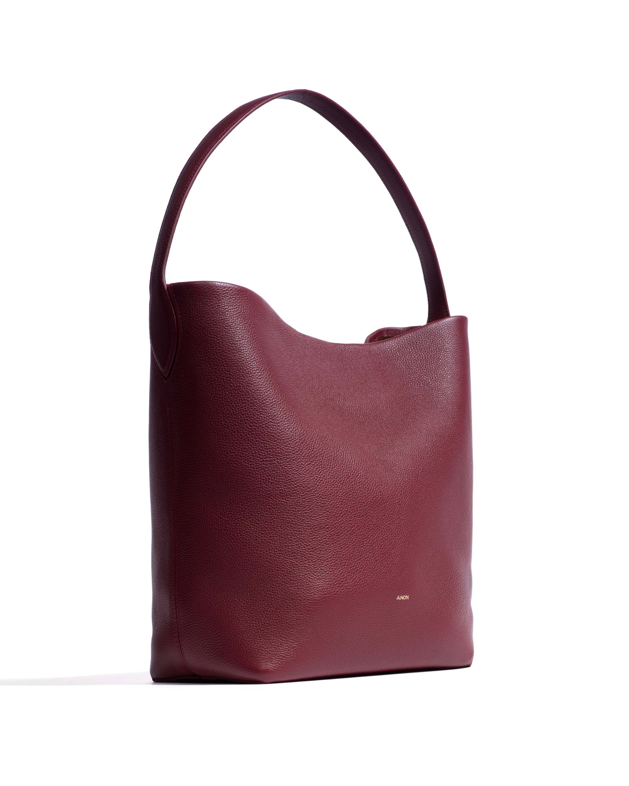 Versa everyday bag Pebbled soft calf Pomegranate