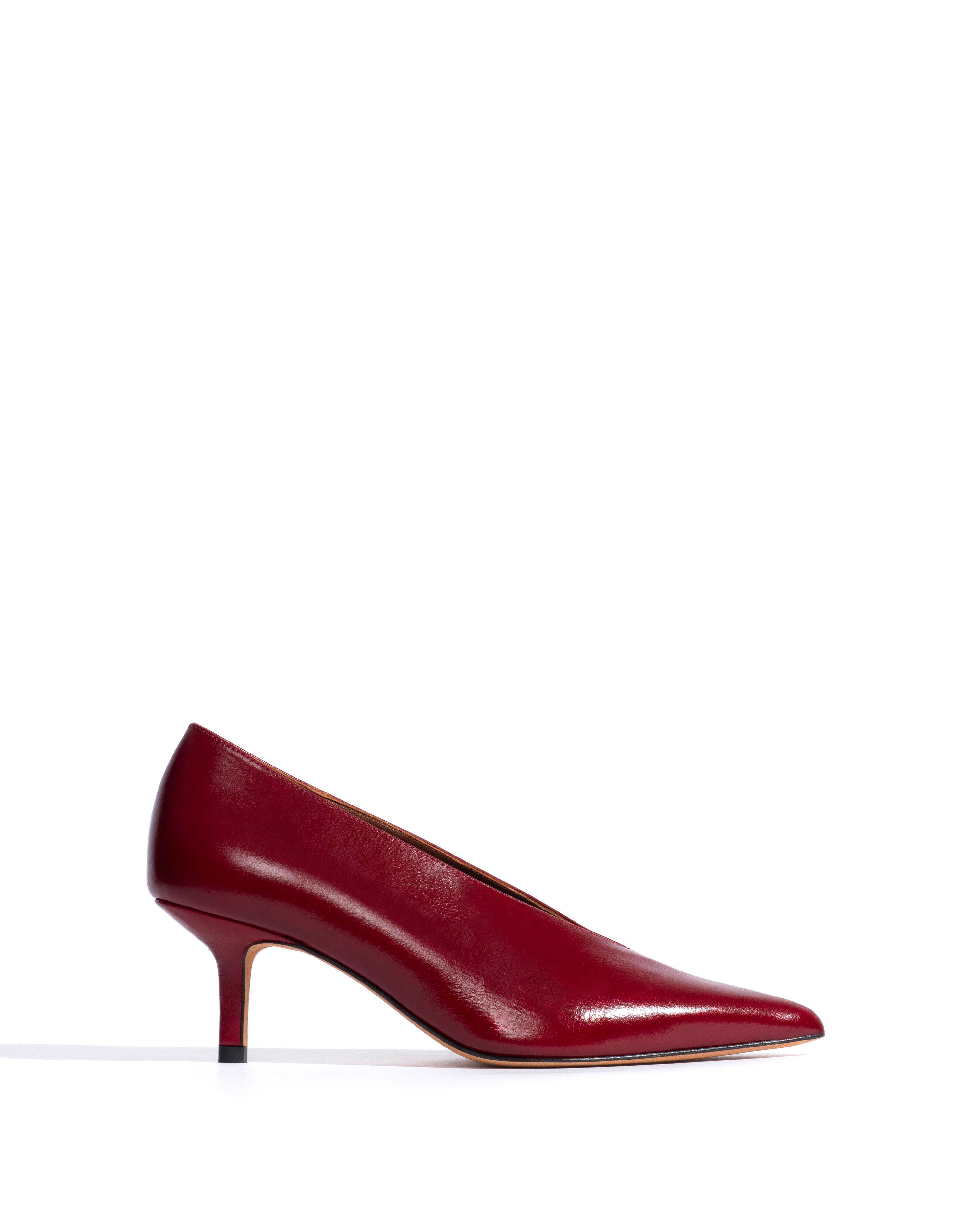 Phia 55 pin Crinkled polished goat Pomegranate