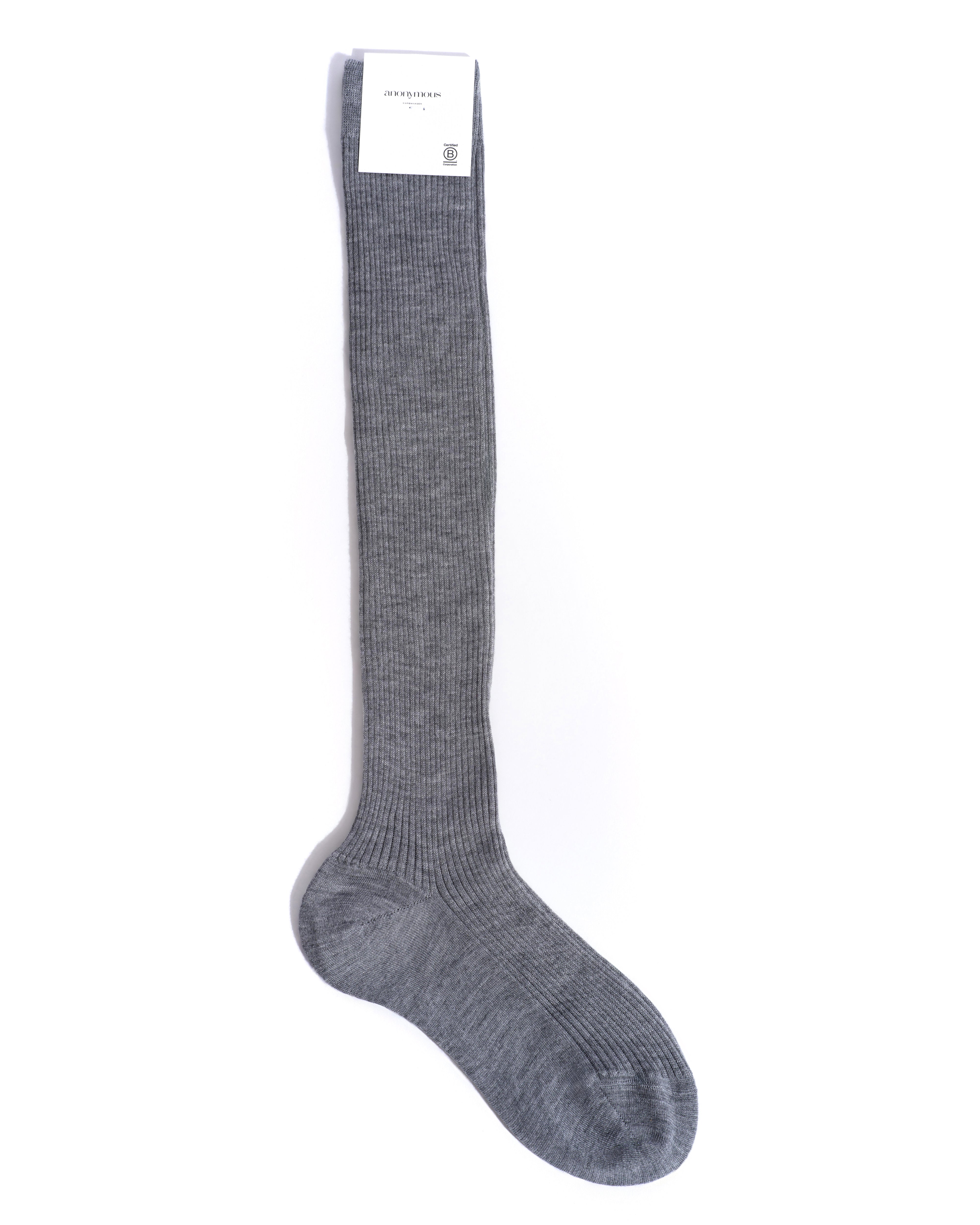 Ines knee-high silk cashmere socks 30% silk 70% cashmere Shark grey