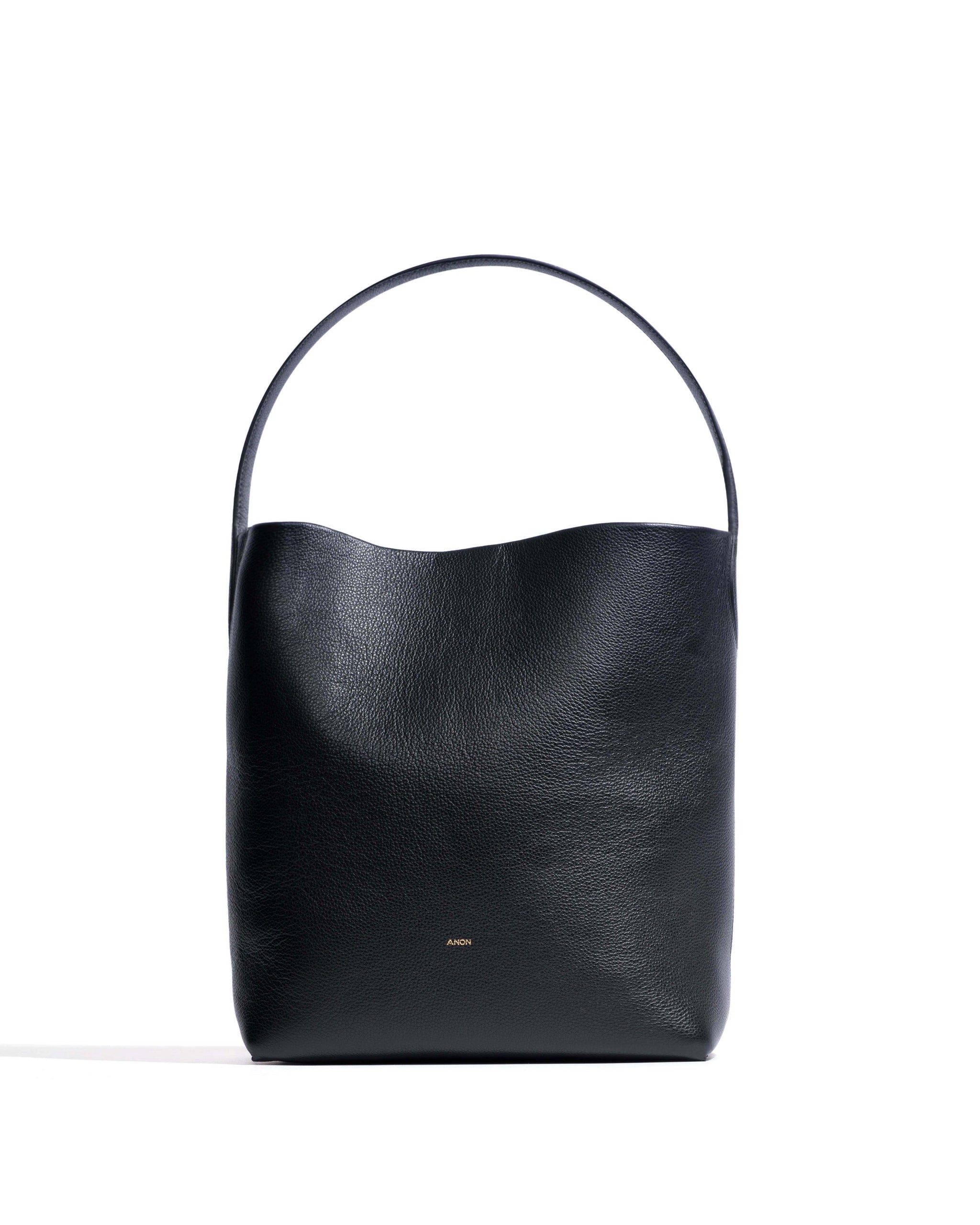 Versa everyday bag Pebbled soft calf Black