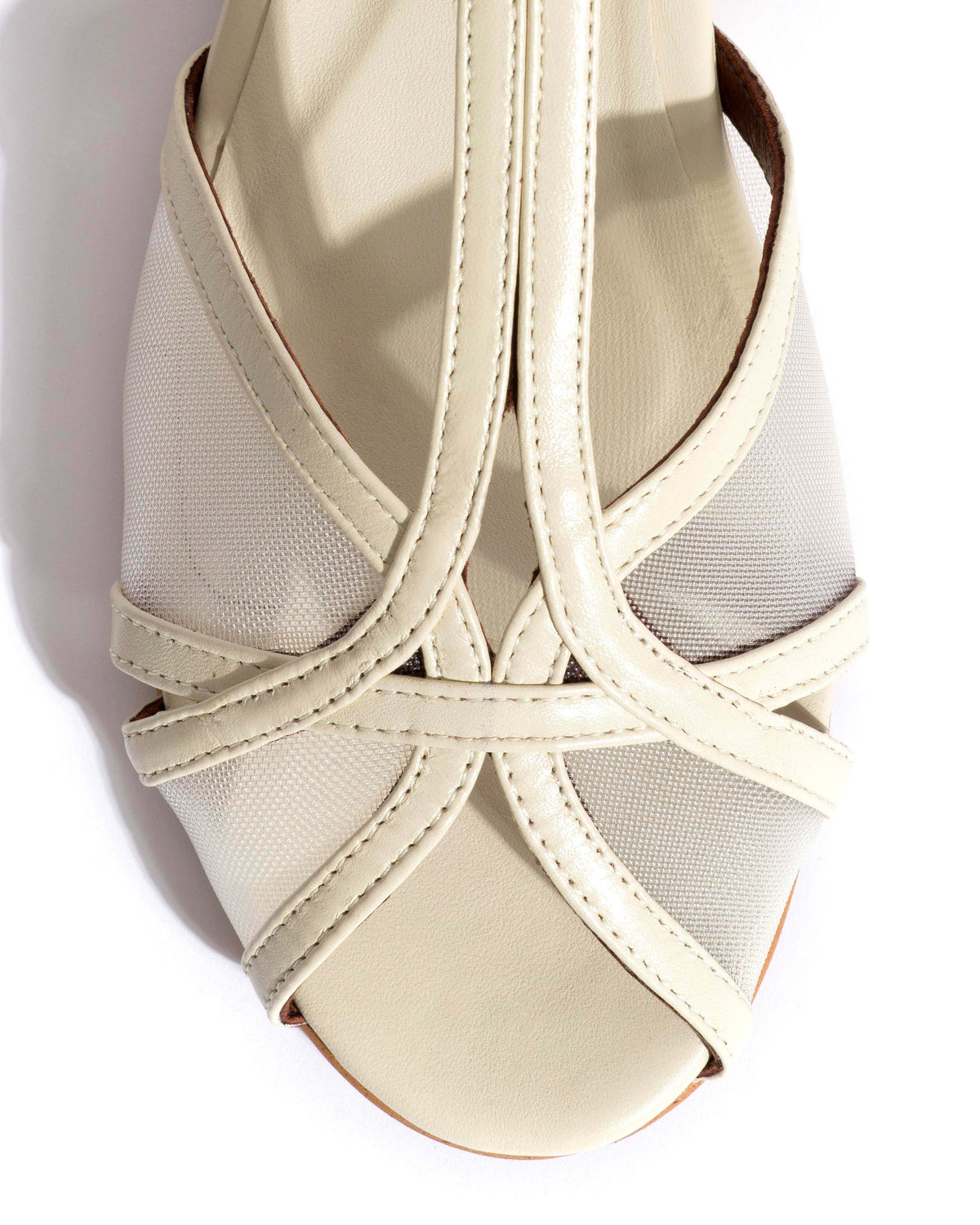 Therese 20 mesh Shiny lamb & mesh White sand