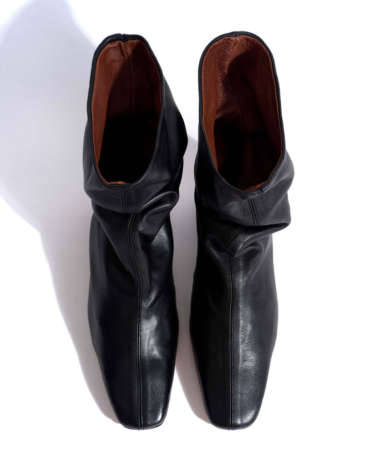 Sloan Shiny lamb Black