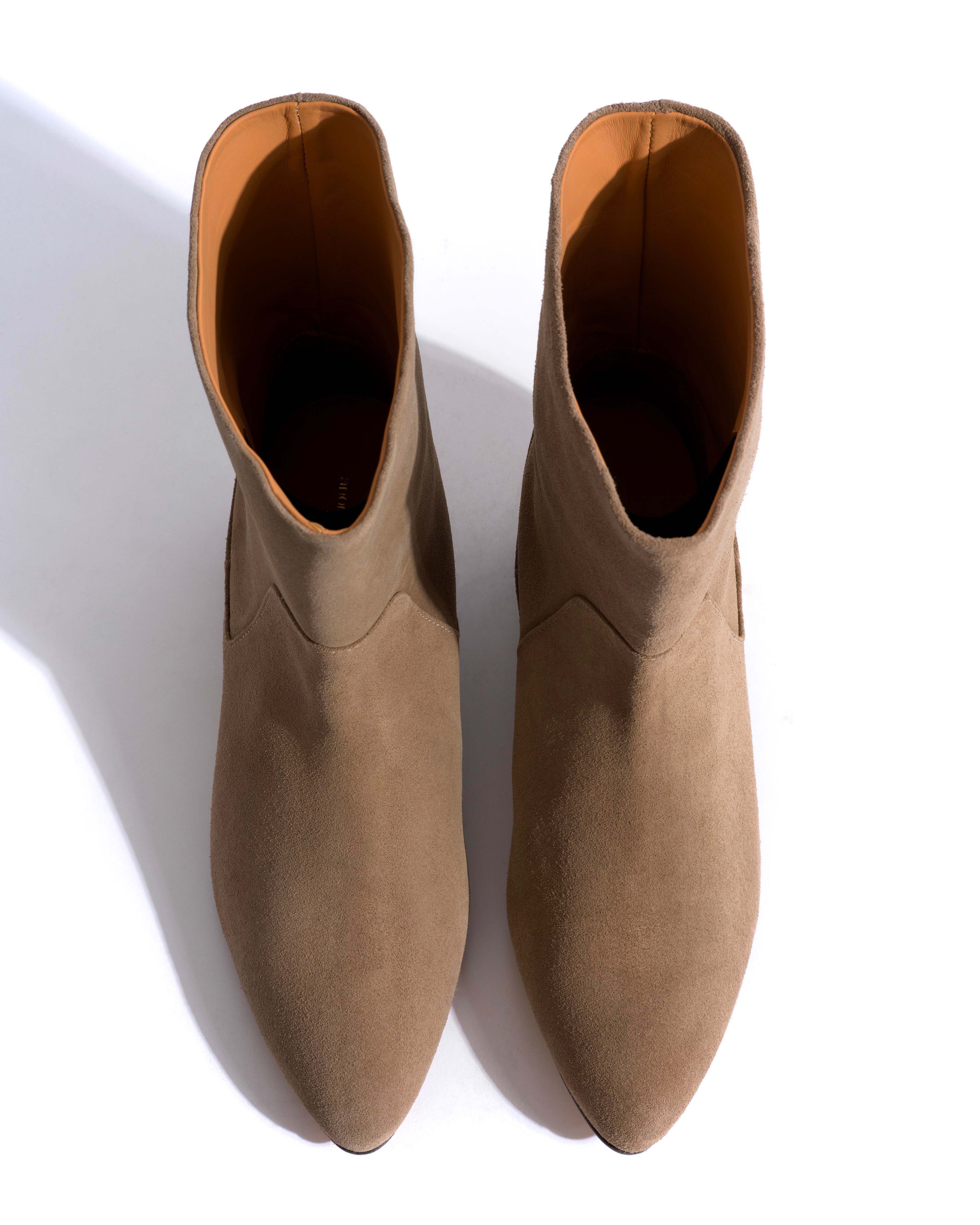 Vanni 20 Calf suede Mushroom