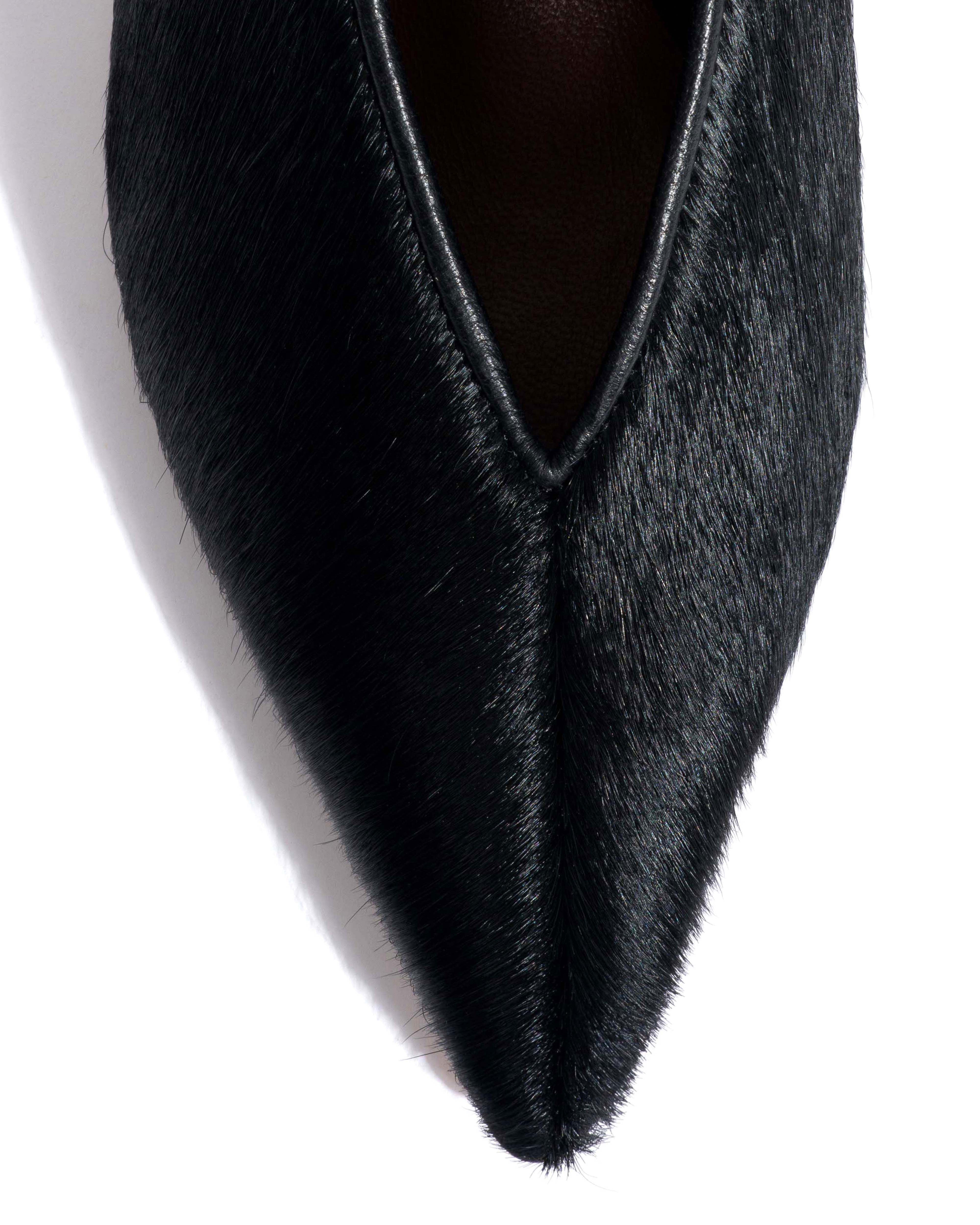 Phia 55 pin Calf hair Black