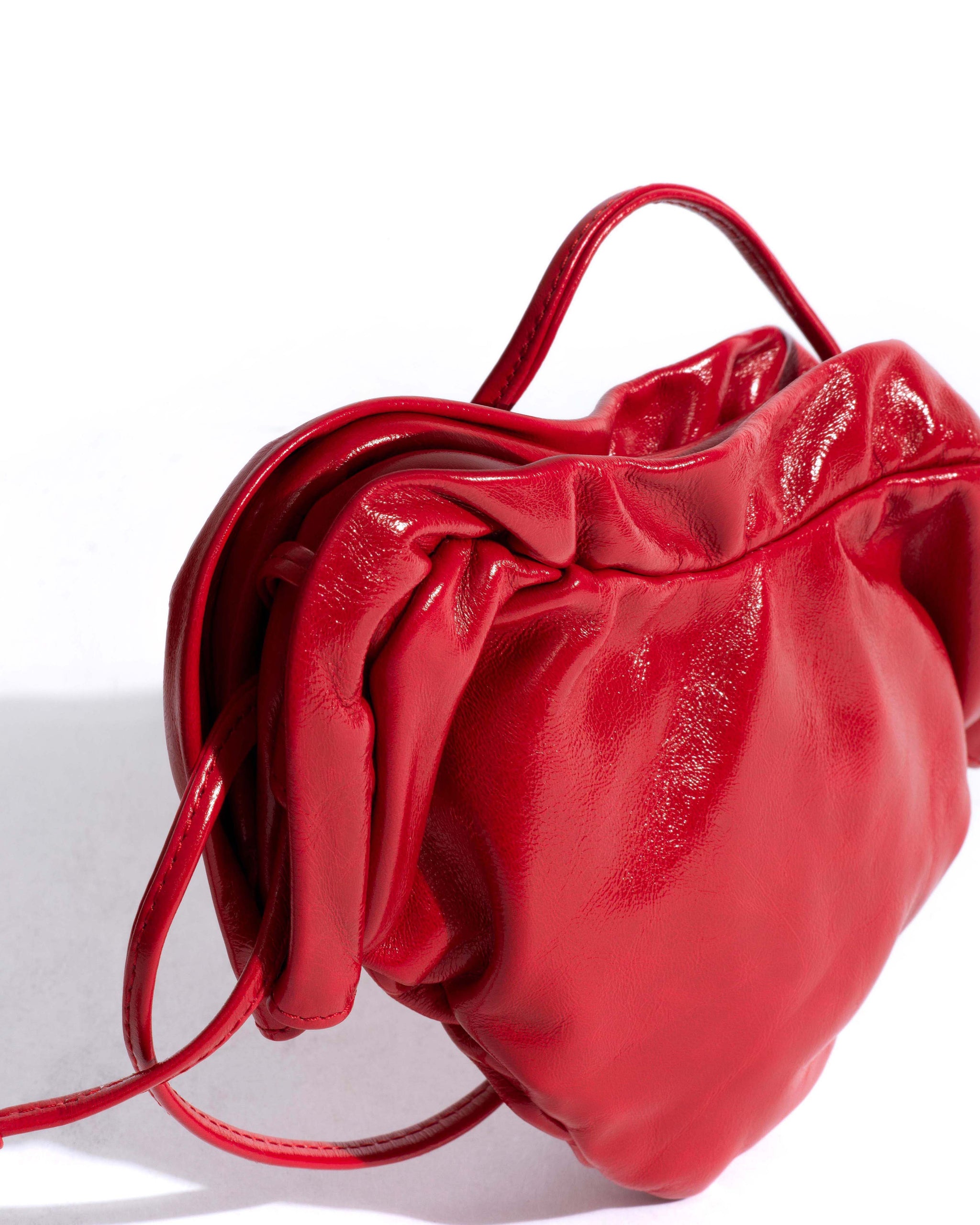 Zally petite heart bag Crinkled polished goat Scarlet - Anonymous Copenhagen Bags