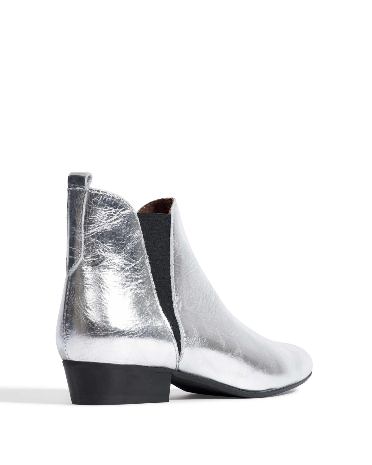 Rita Crinkled metallic lamb Silver