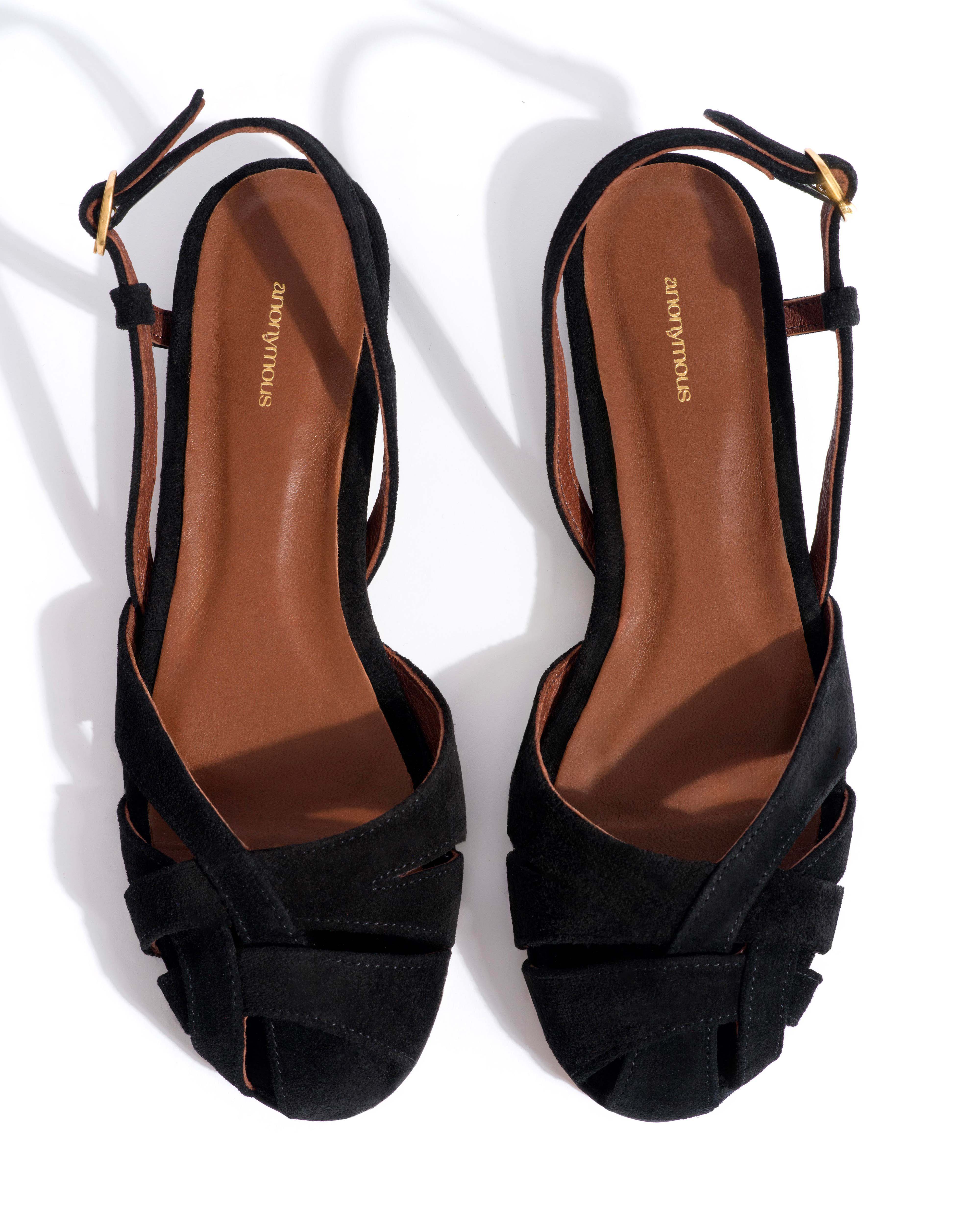 Banie 20 Calf suede Black