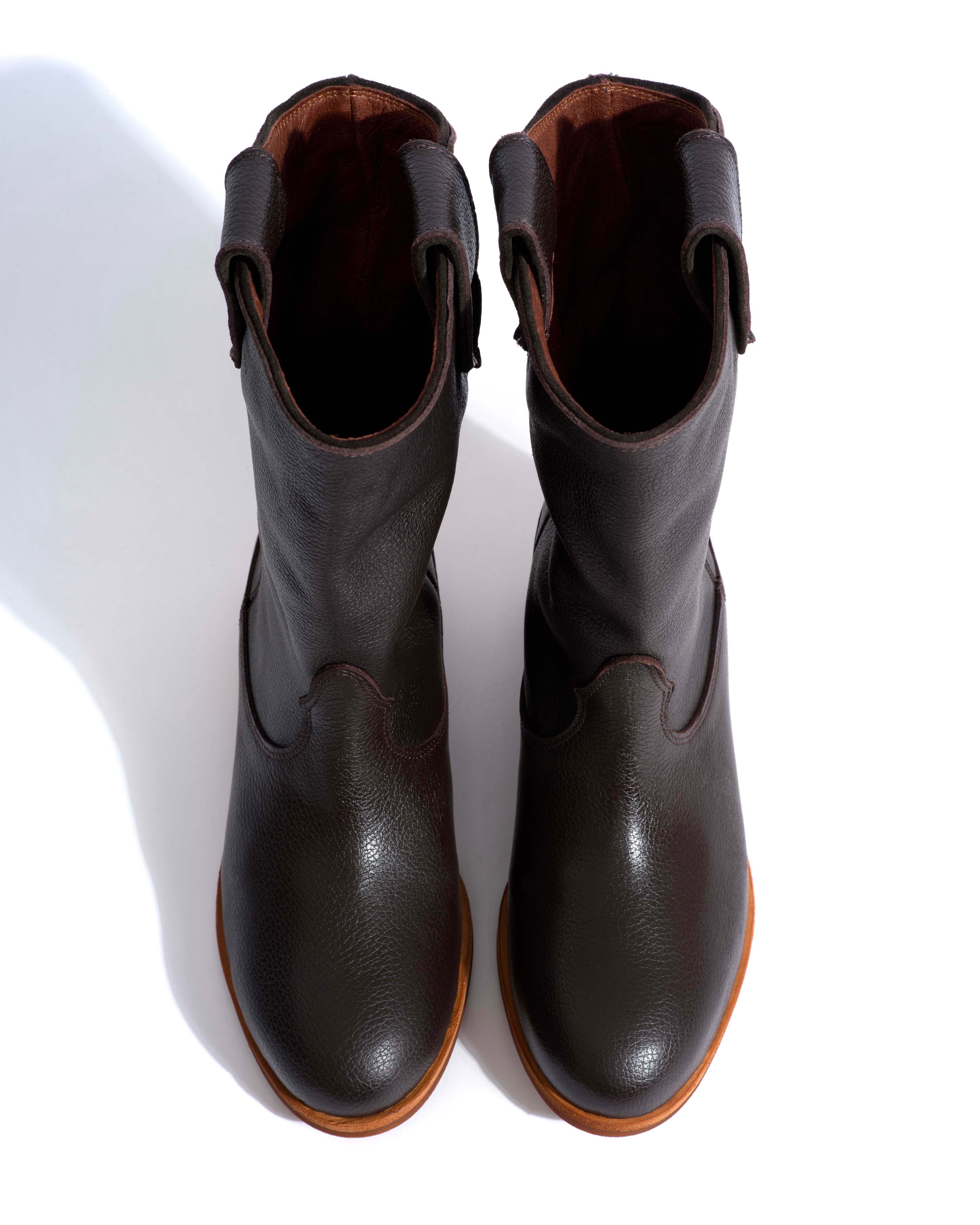 Claudia Natural grain soft calf Espresso brown