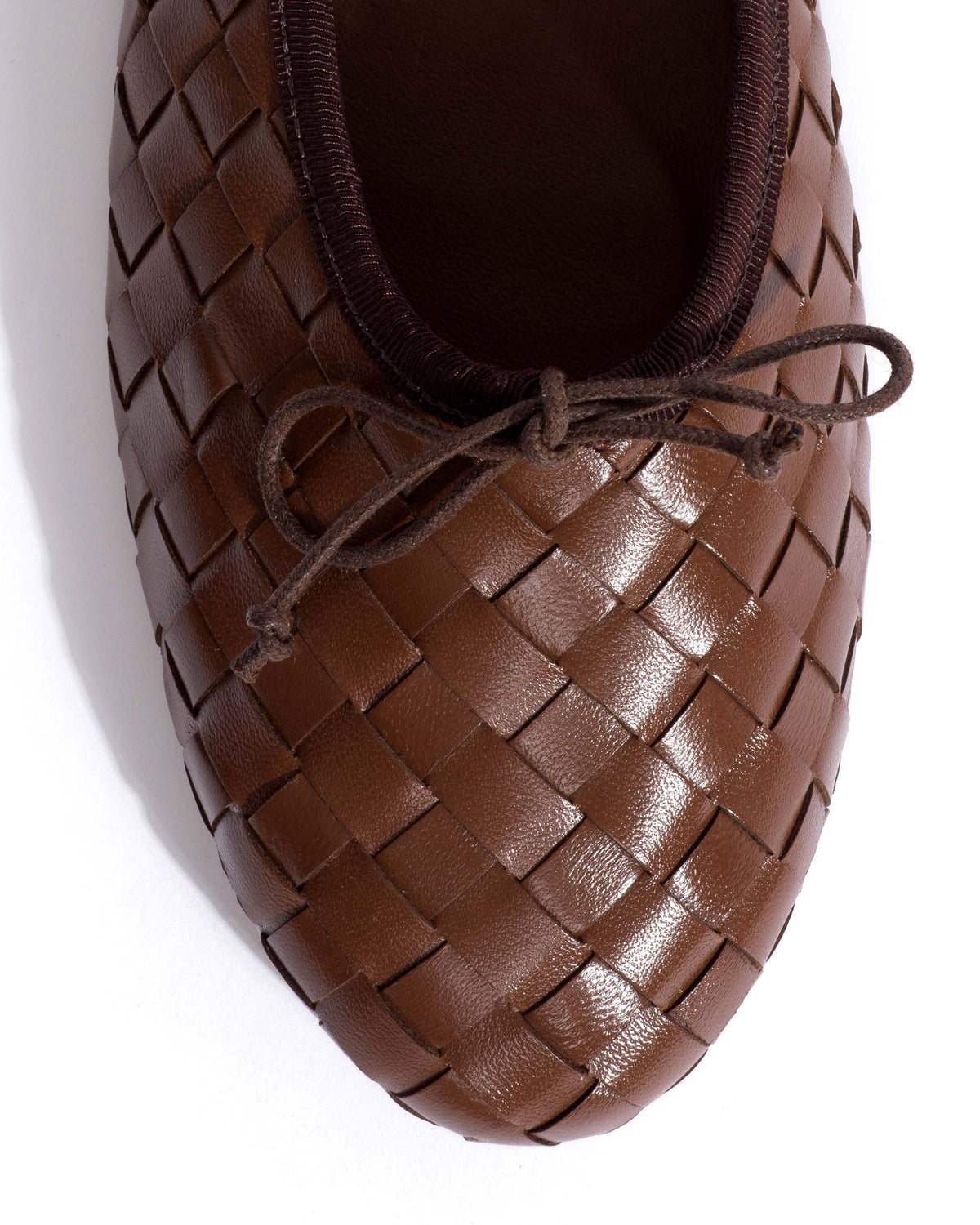 Sacha interlace Shiny lamb Chocolate