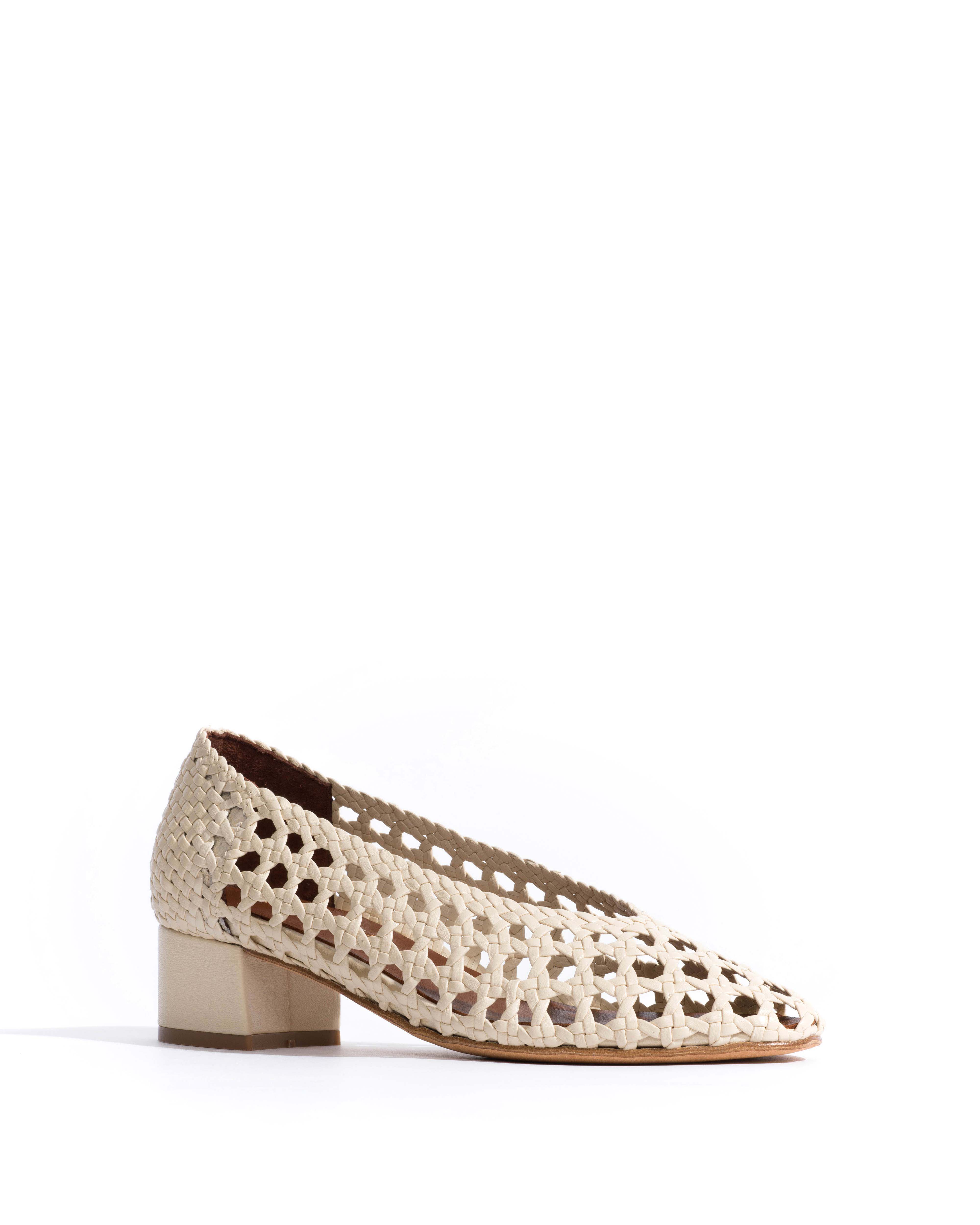 Sessi 40 Hand-braided leather White sand