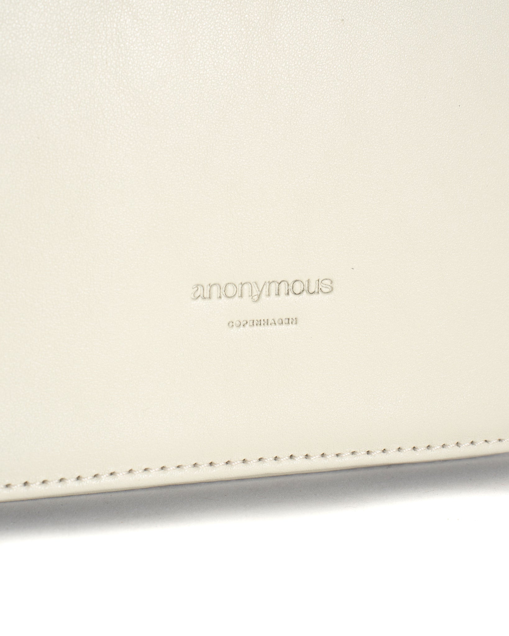 Sicha crossover bag Soft calf Milk white - Anonymous Copenhagen