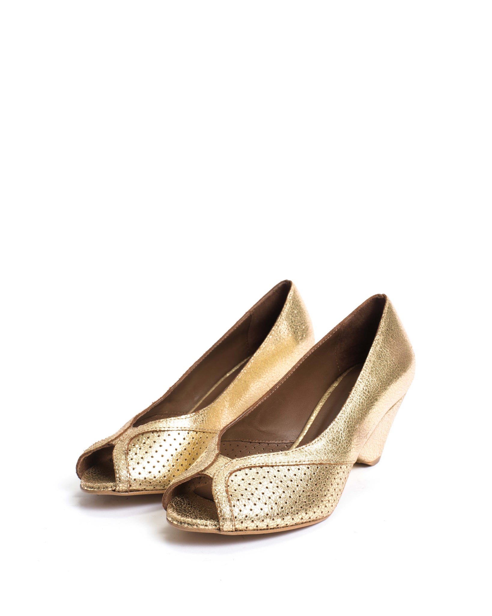 Tiffany triangle crackled metallic goat Gold - Anonymous Copenhagen