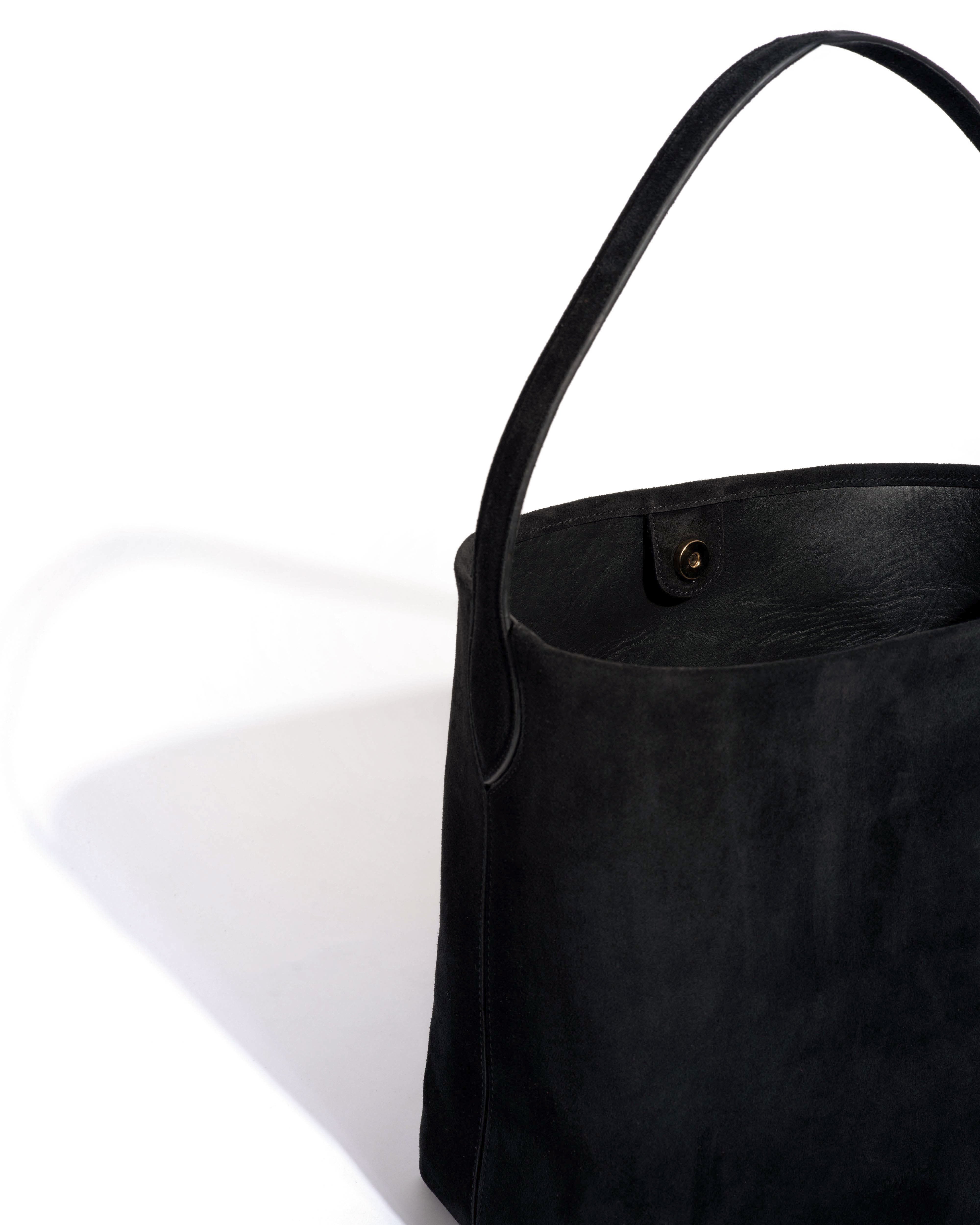 Versa everyday bag Calf suede Black