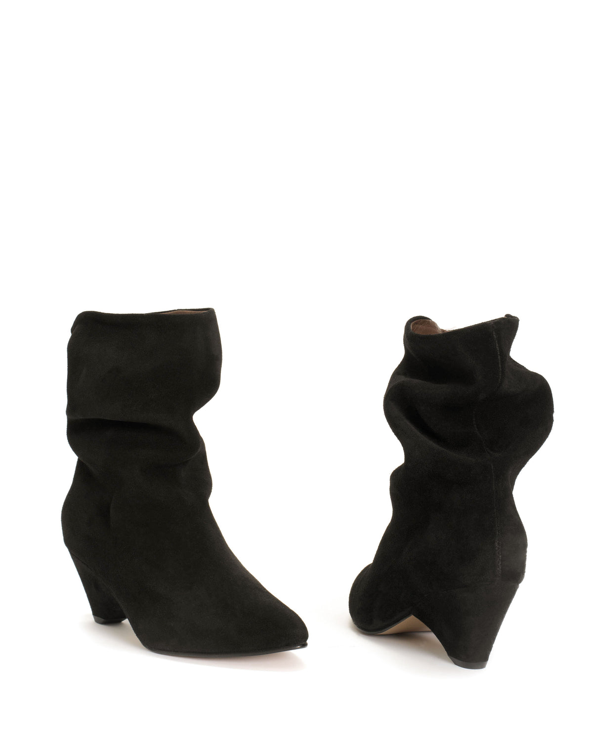 Vully 50 triangle Calf suede Black