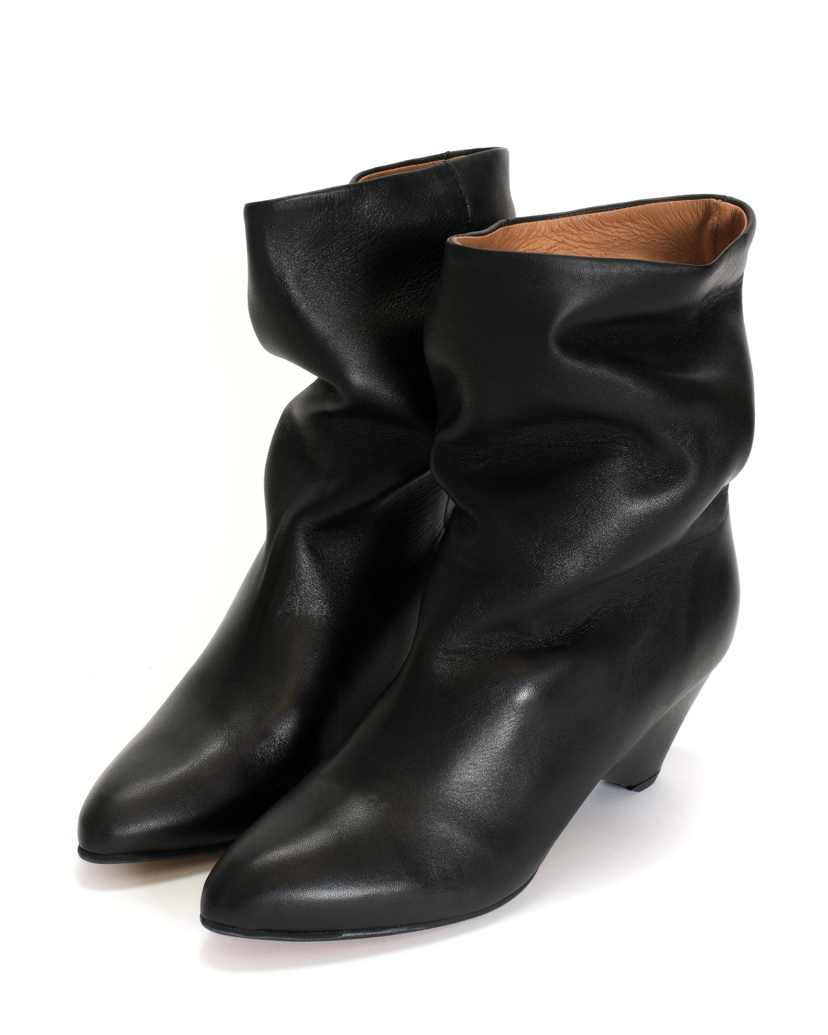 Vully 50 triangle Soft calf Black