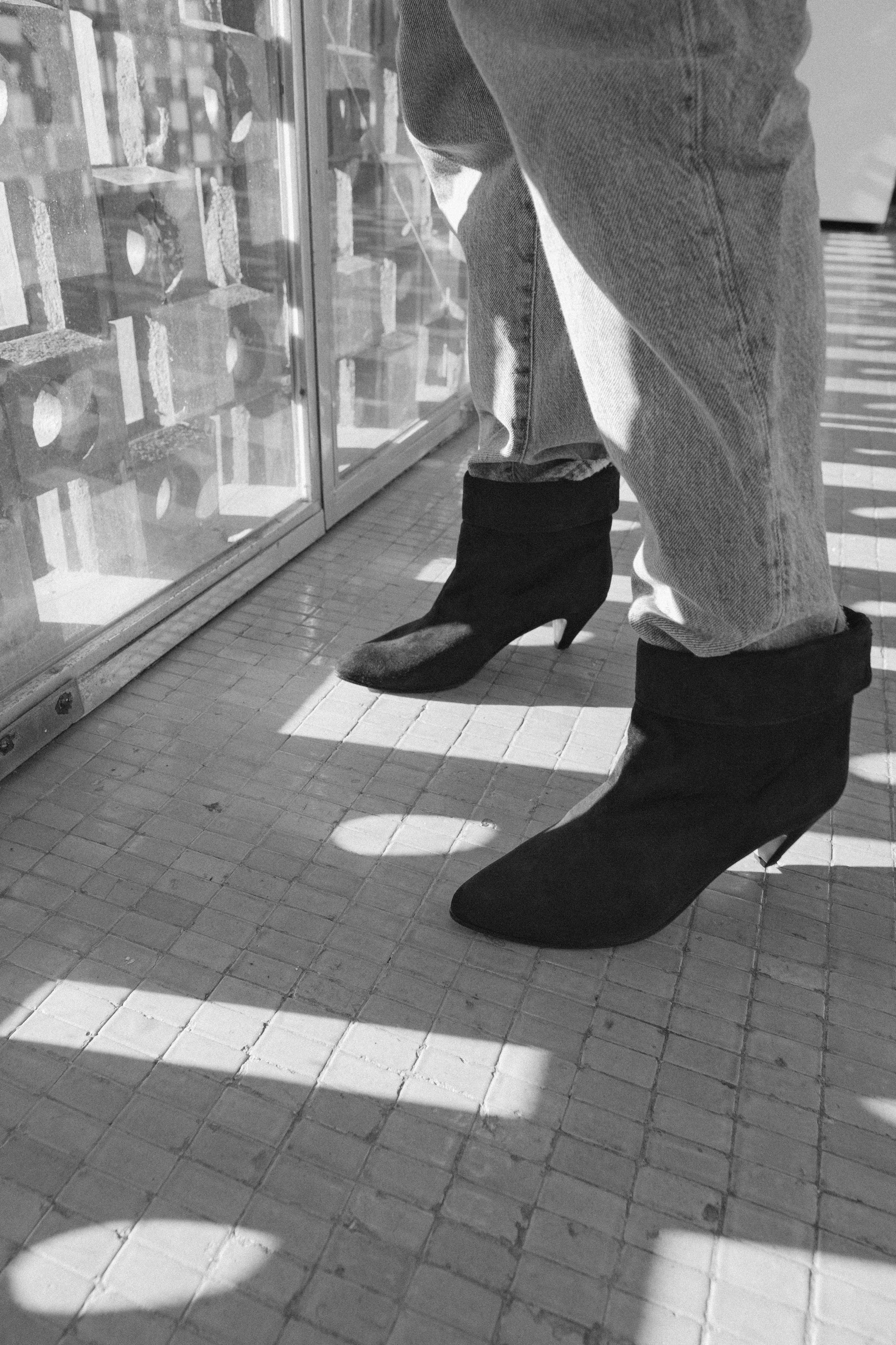 Eden Calf Suede & Shiny Lamb Black - Anonymous Copenhagen