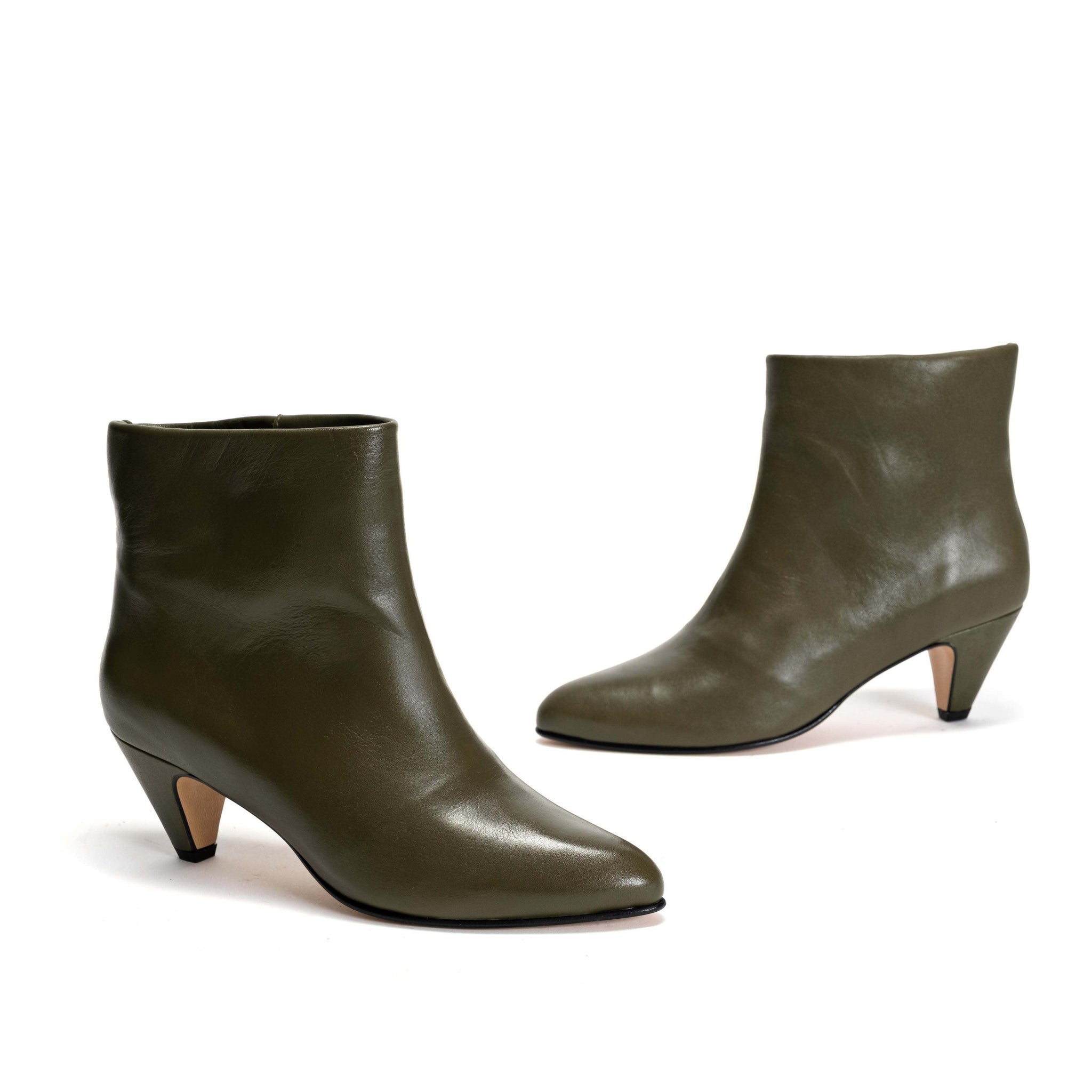 Hilly 50 stiletto Calf nappa Olive green - Anonymous Copenhagen